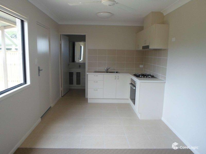 STUDIO UNIT IN THE VILLAGE - OONOONBA