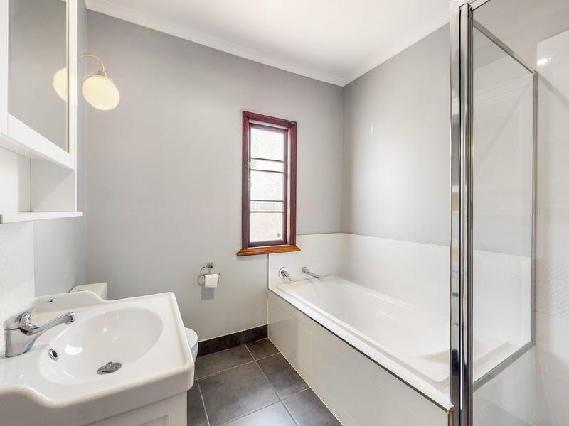 Tidy, Low Maintenance Cottage