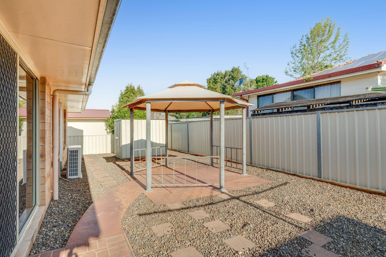 Beautifully Presented Family Home in Prime Newtown Location