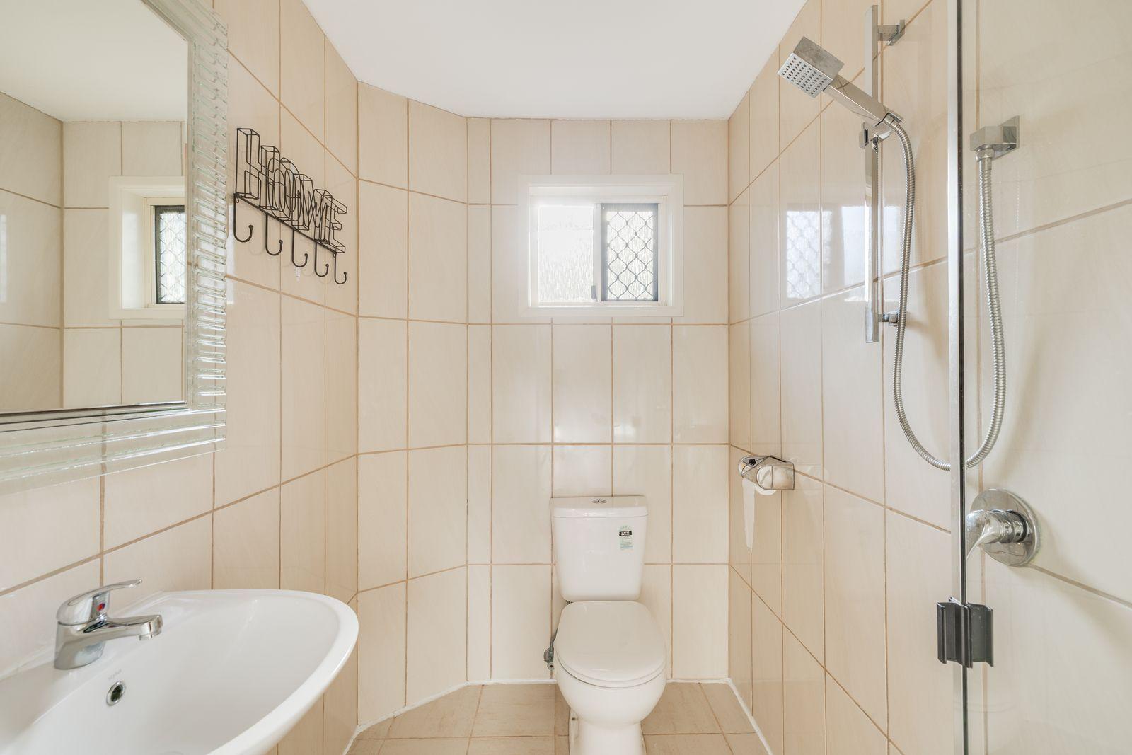 Beautifully Presented Family Home in Prime Newtown Location