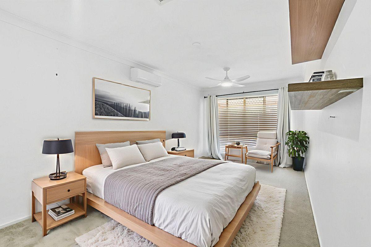 3 Robinson Place, Currumbin Waters, QLD 4223 - House for Rent - harcourts.net