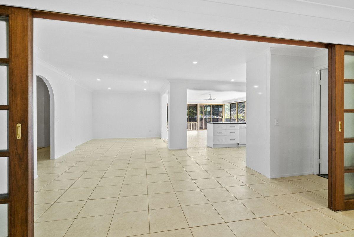 3 Robinson Place, Currumbin Waters, QLD 4223 - House for Rent - harcourts.net