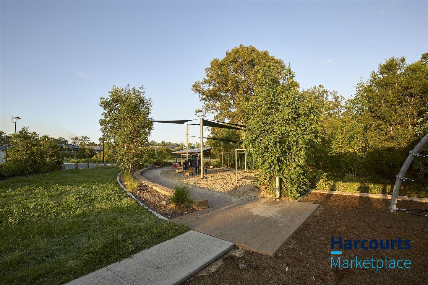 35 Woodgate Street, OXLEY, QLD 4075 - House for Rent - harcourts.net