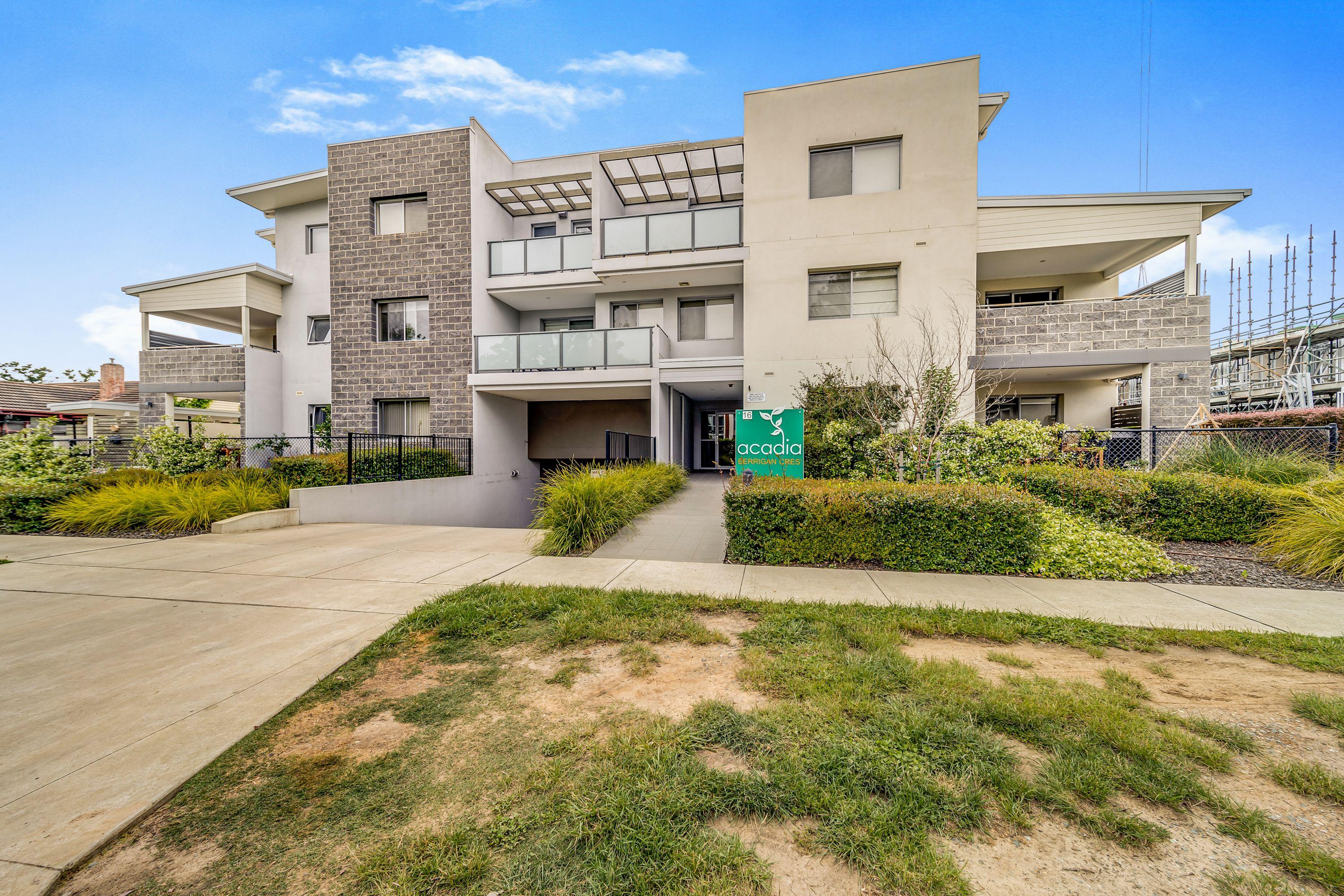 Ground level apartment in a great location