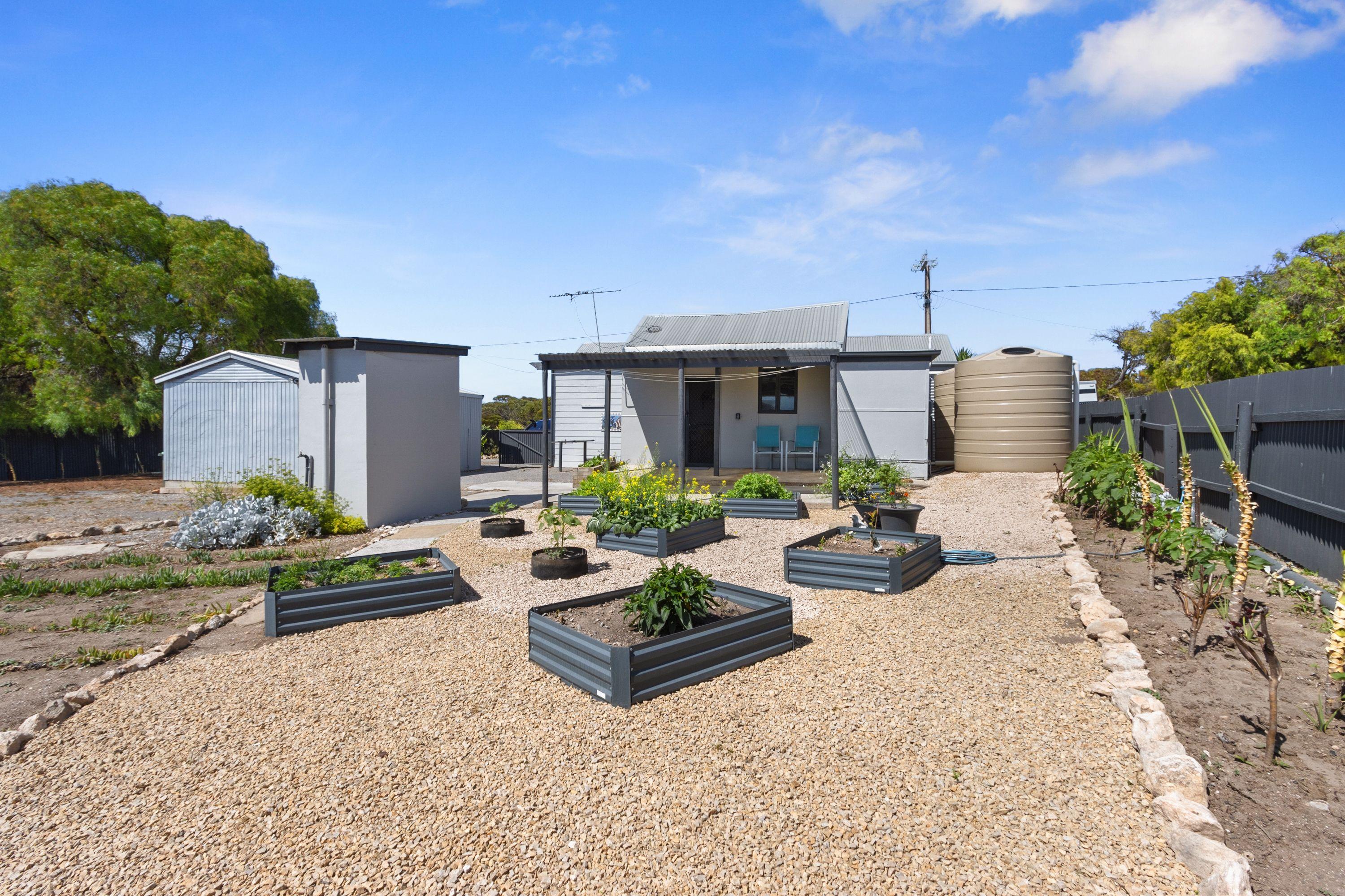 Golf Course and Rural Outlook