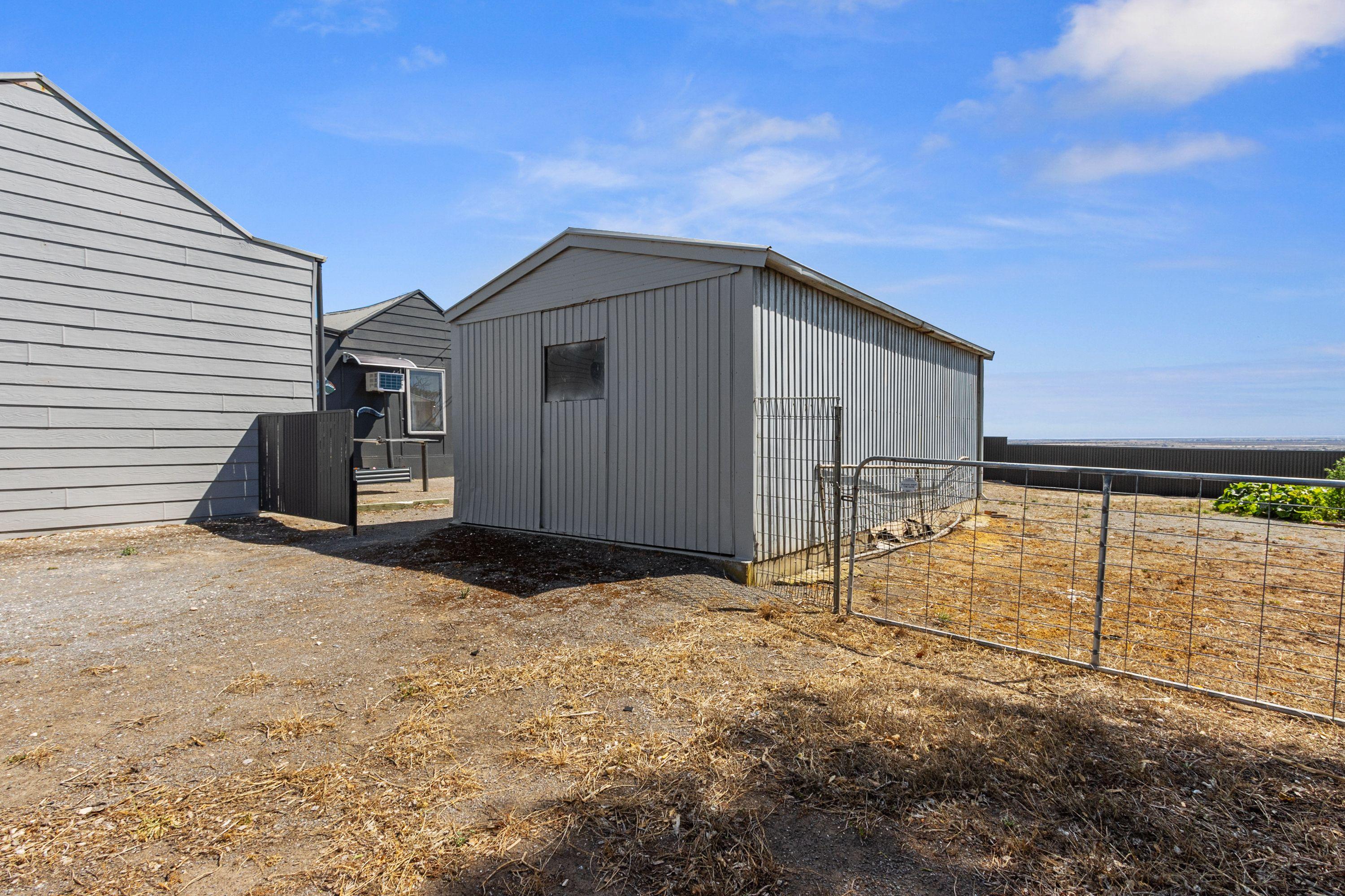 Golf Course and Rural Outlook
