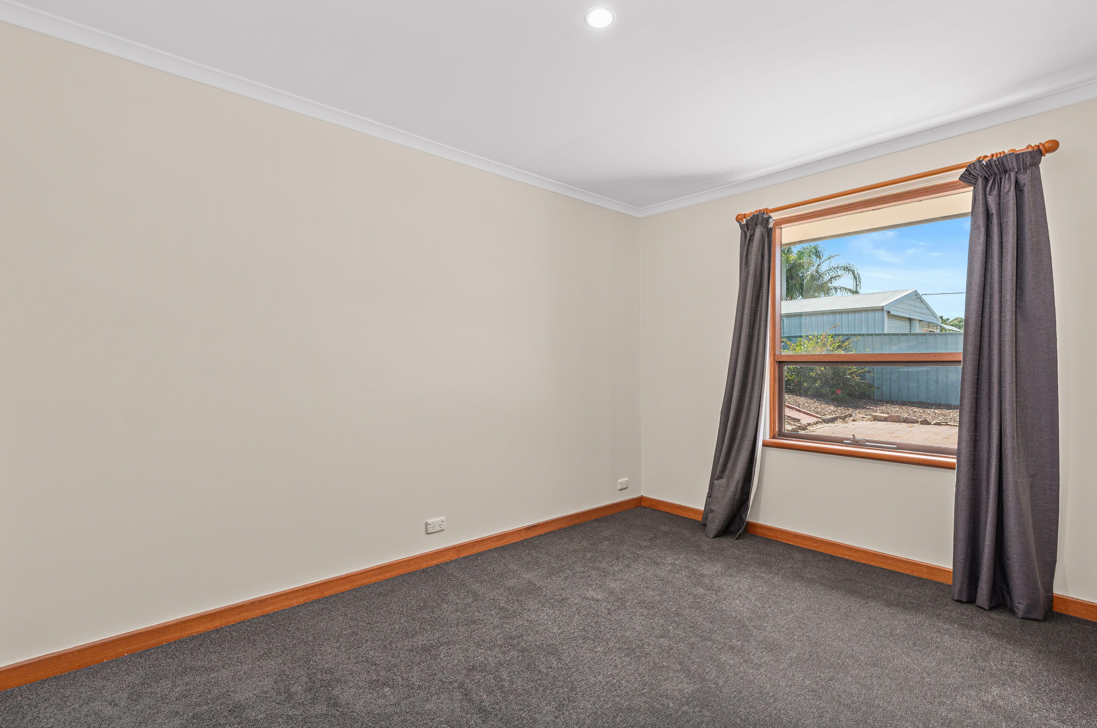 Spacious family home in great location!