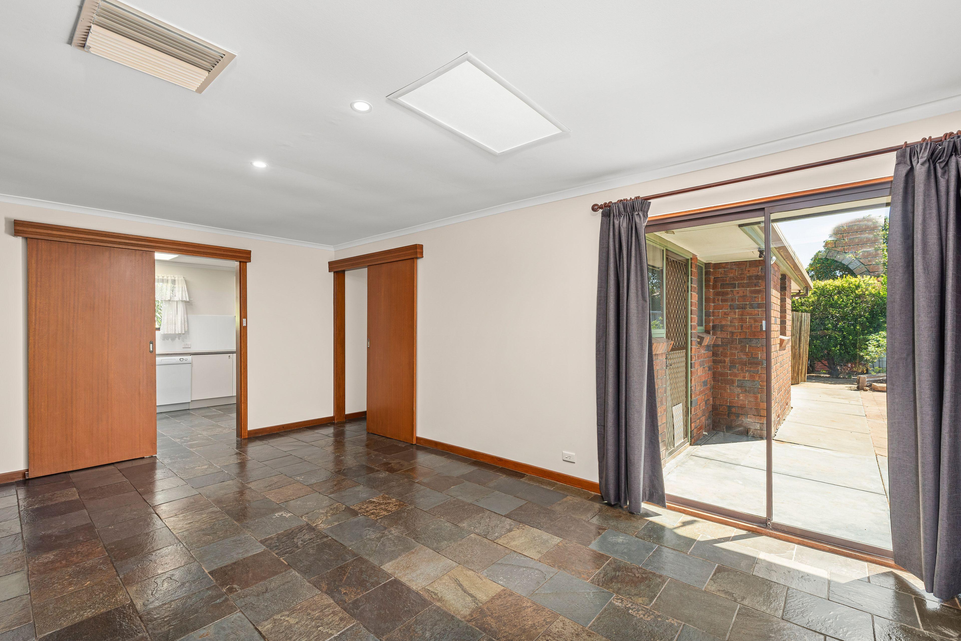 Spacious family home in great location!