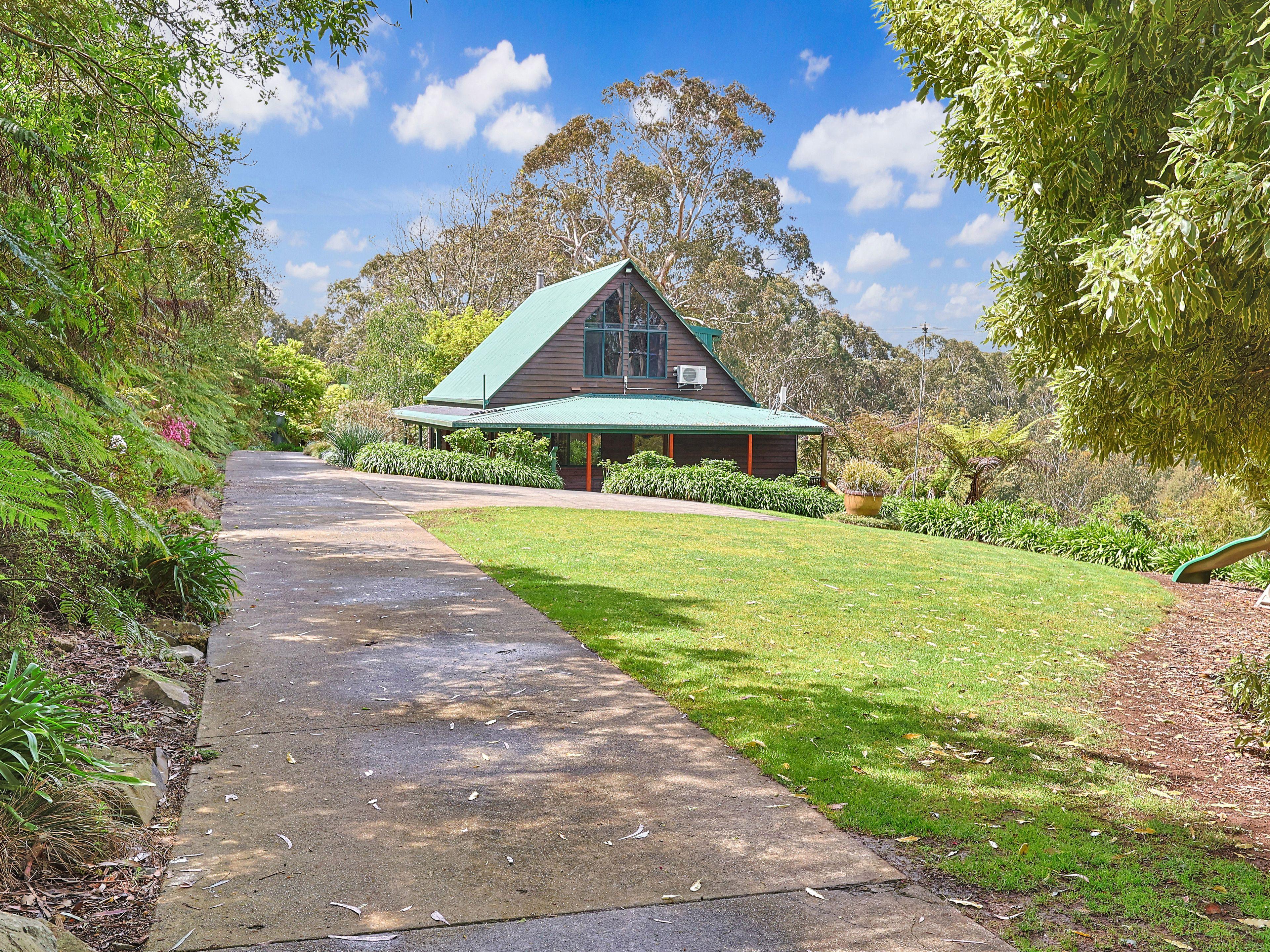 Prop-GPT: Lifestyle: VIC Rokeby, VIC 3821 The Ultimate Bushland Retreat in Rokeby- Just 90 Minutes from Melbourne