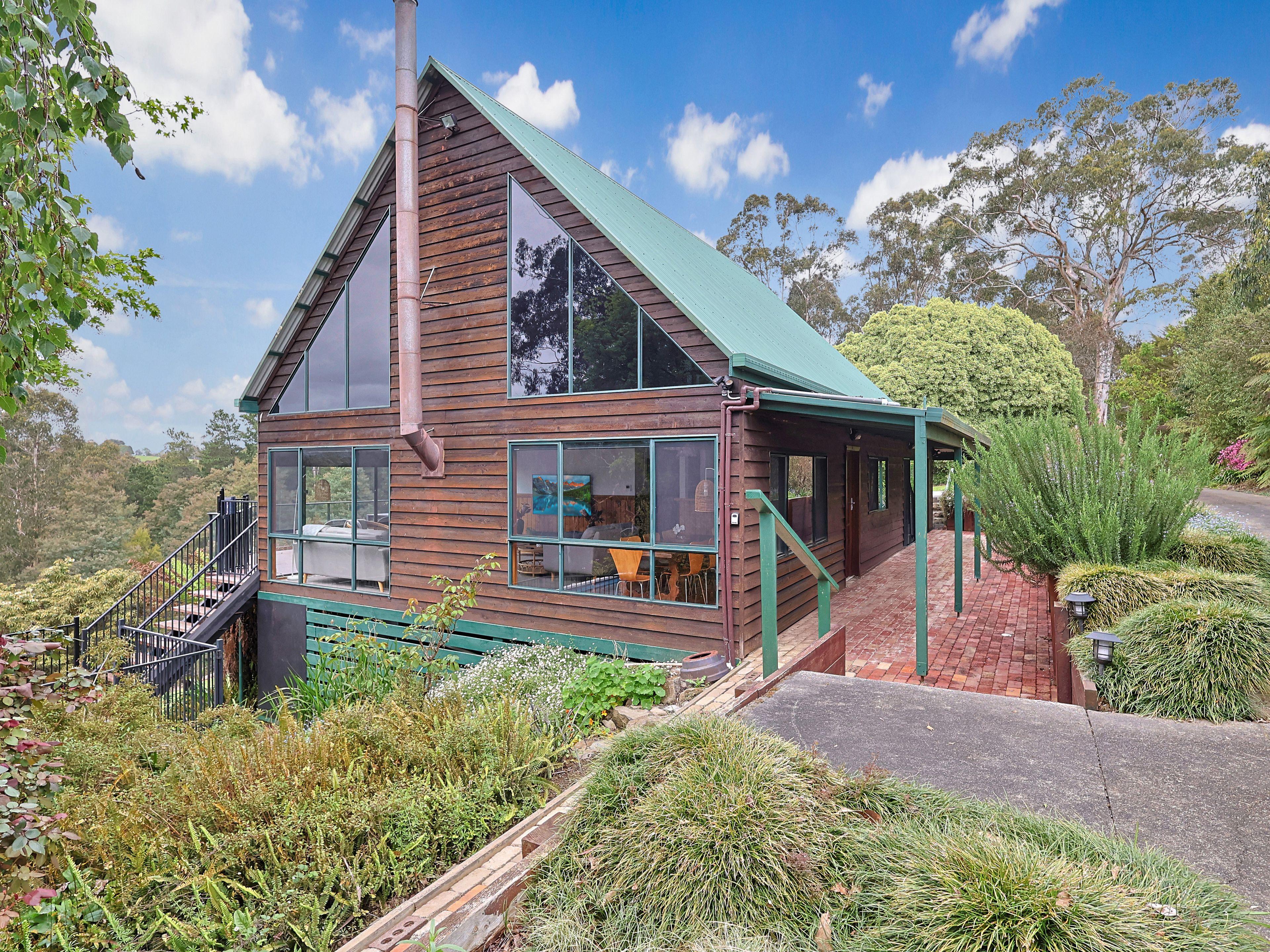 The Ultimate Bushland Retreat in Rokeby- Just 90 Minutes from Melbourne