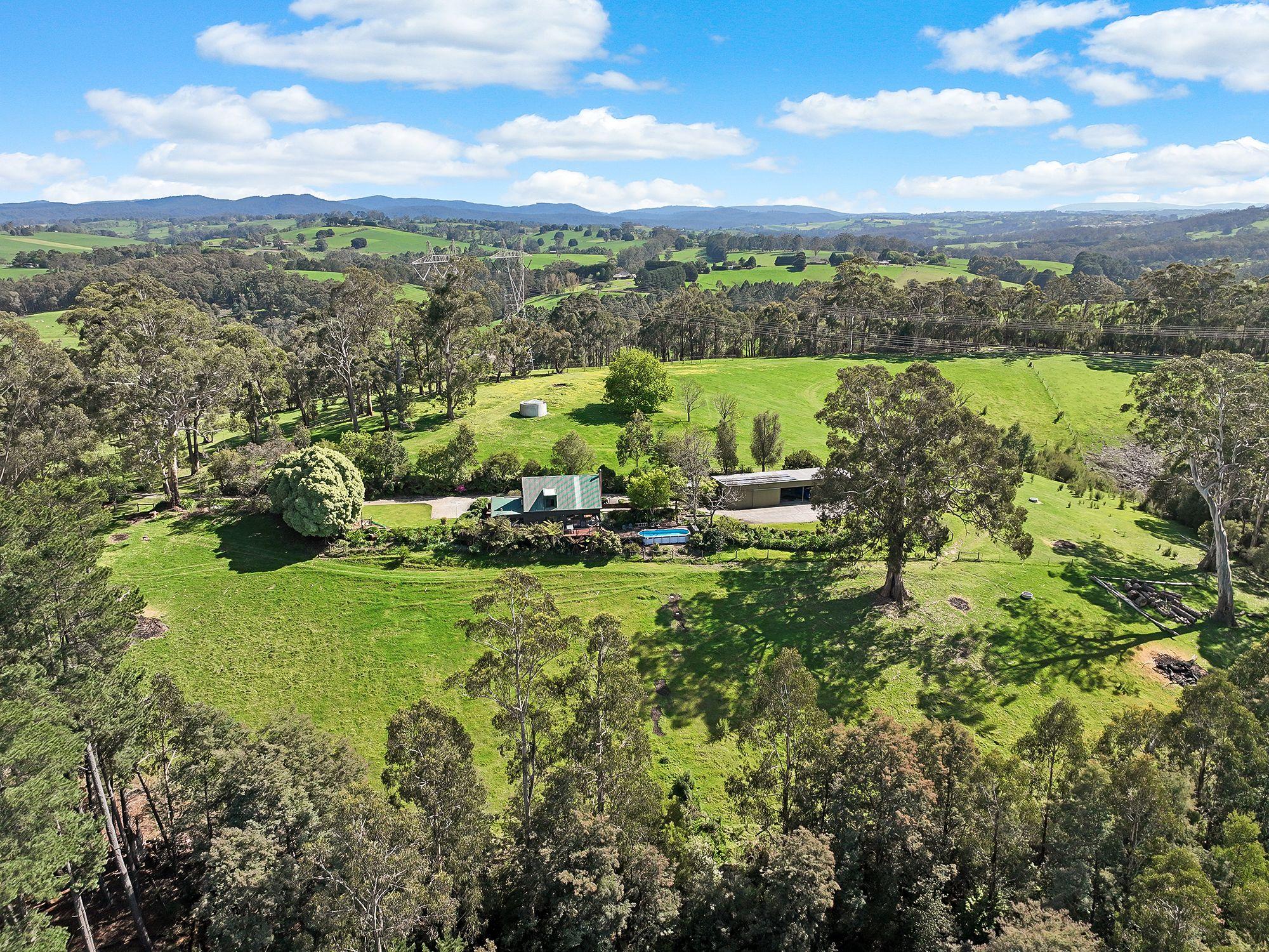 The Ultimate Bushland Retreat in Rokeby- Just 90 Minutes from Melbourne