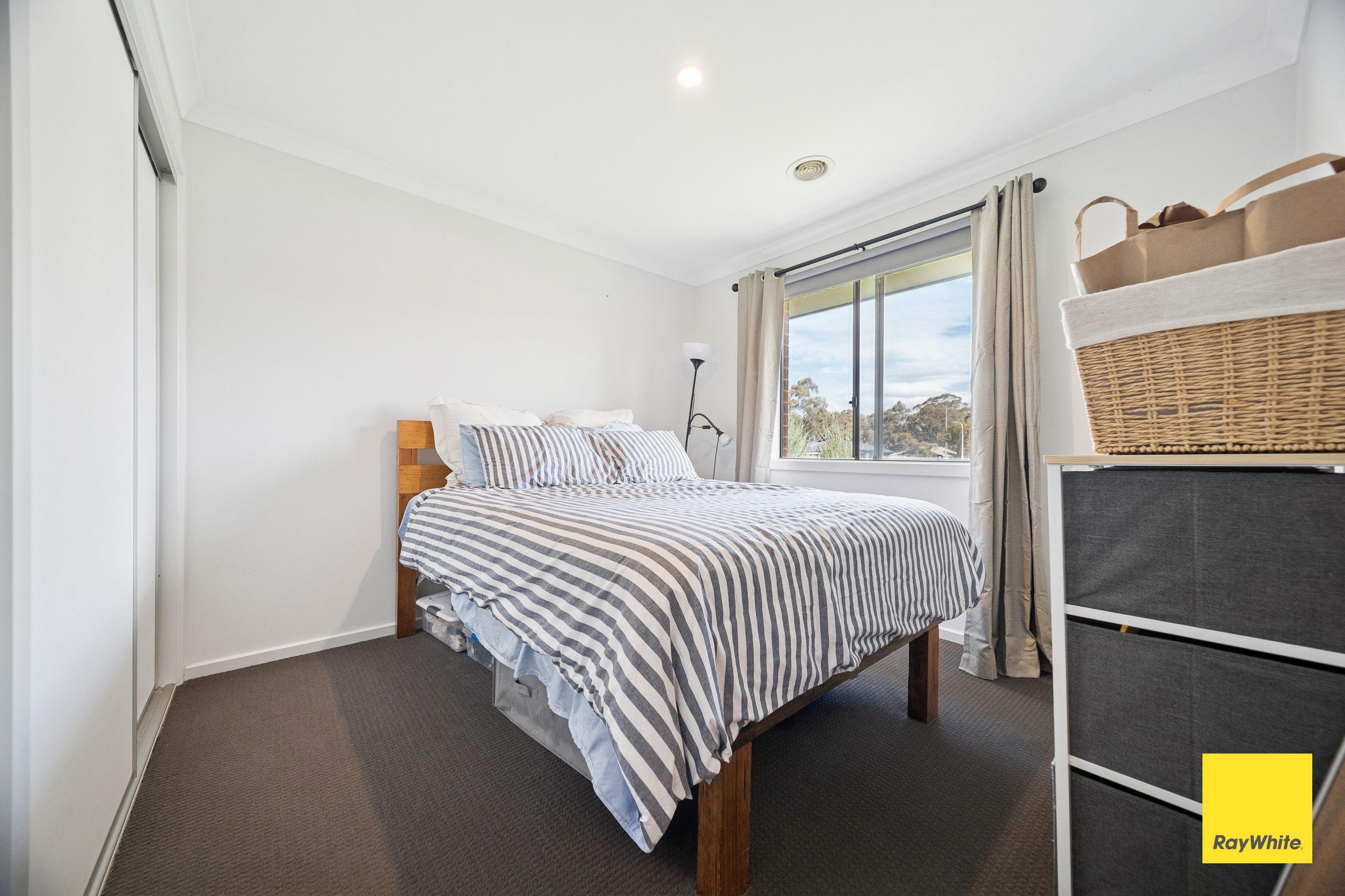Stunning spacious 4-Bedroom Family Home in the Heart of Eaglehawk