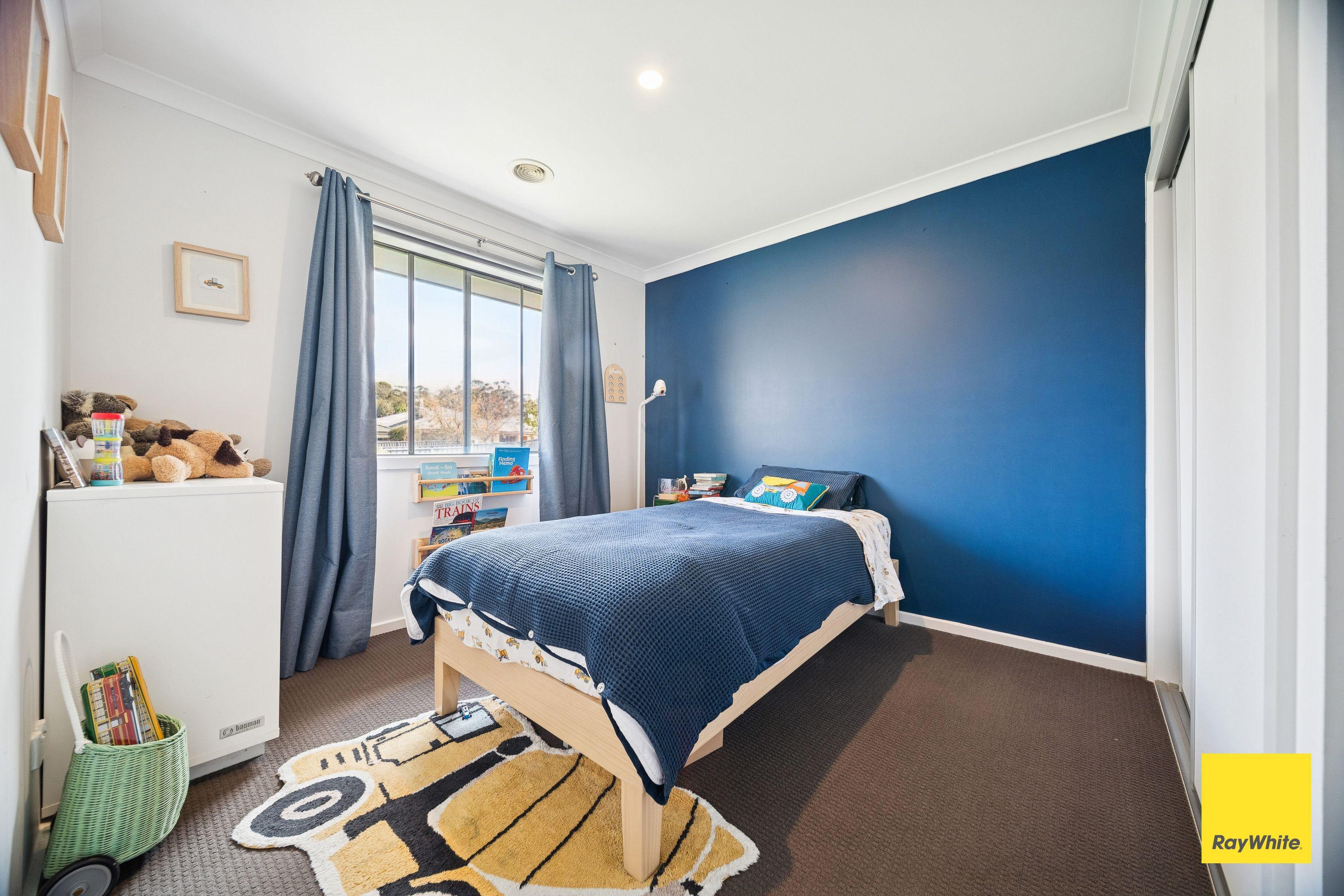 Stunning spacious 4-Bedroom Family Home in the Heart of Eaglehawk