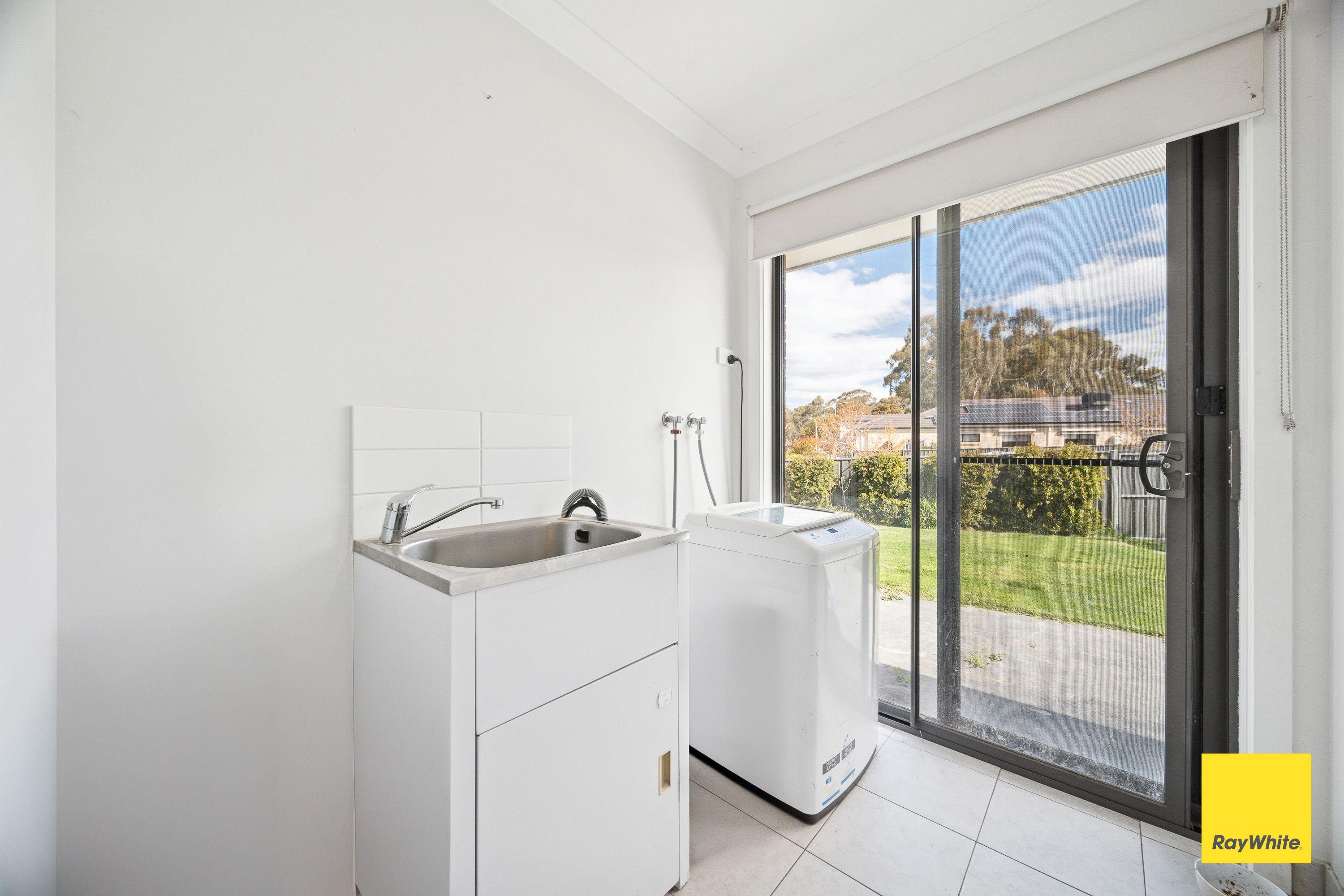 Stunning spacious 4-Bedroom Family Home in the Heart of Eaglehawk