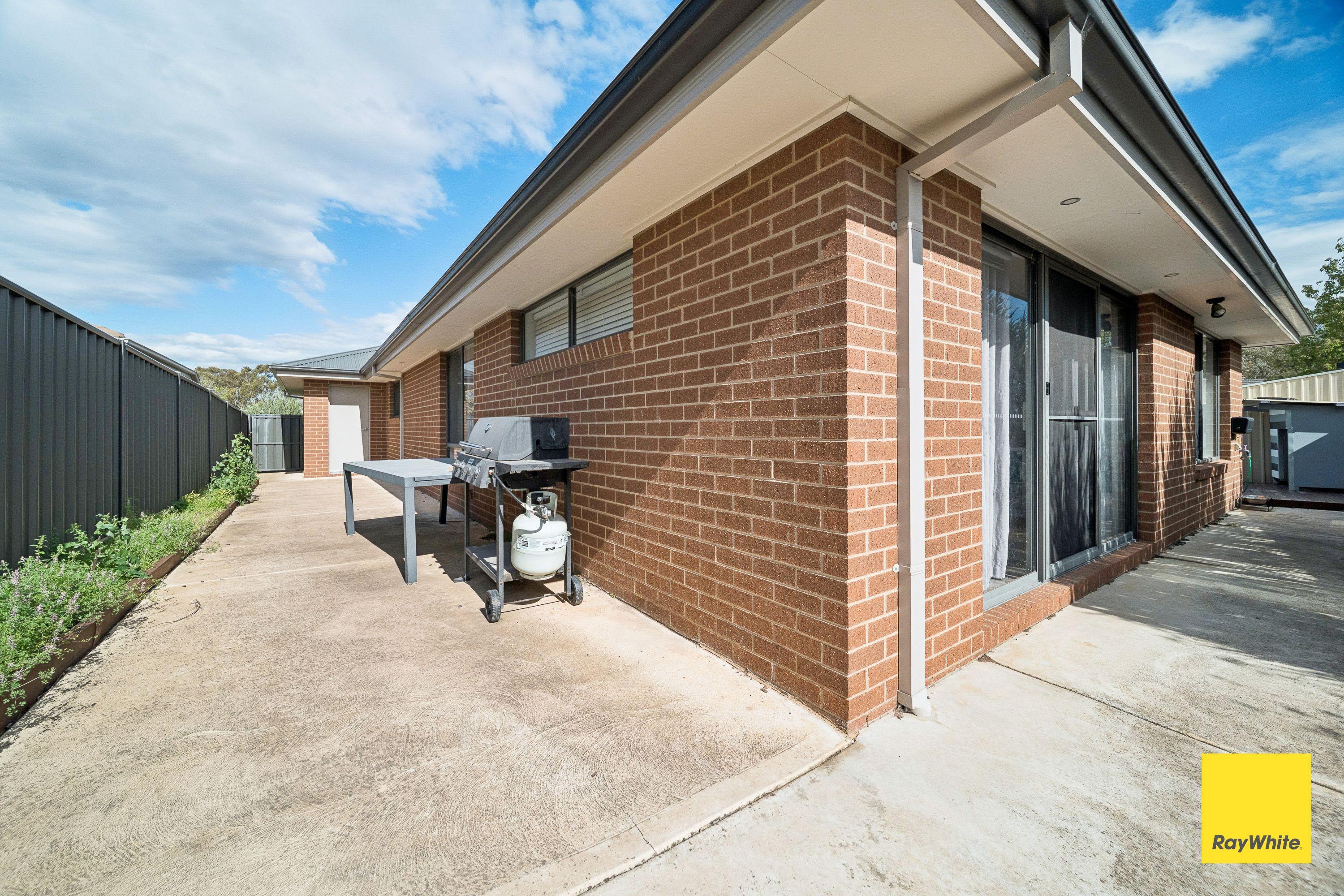 Stunning spacious 4-Bedroom Family Home in the Heart of Eaglehawk