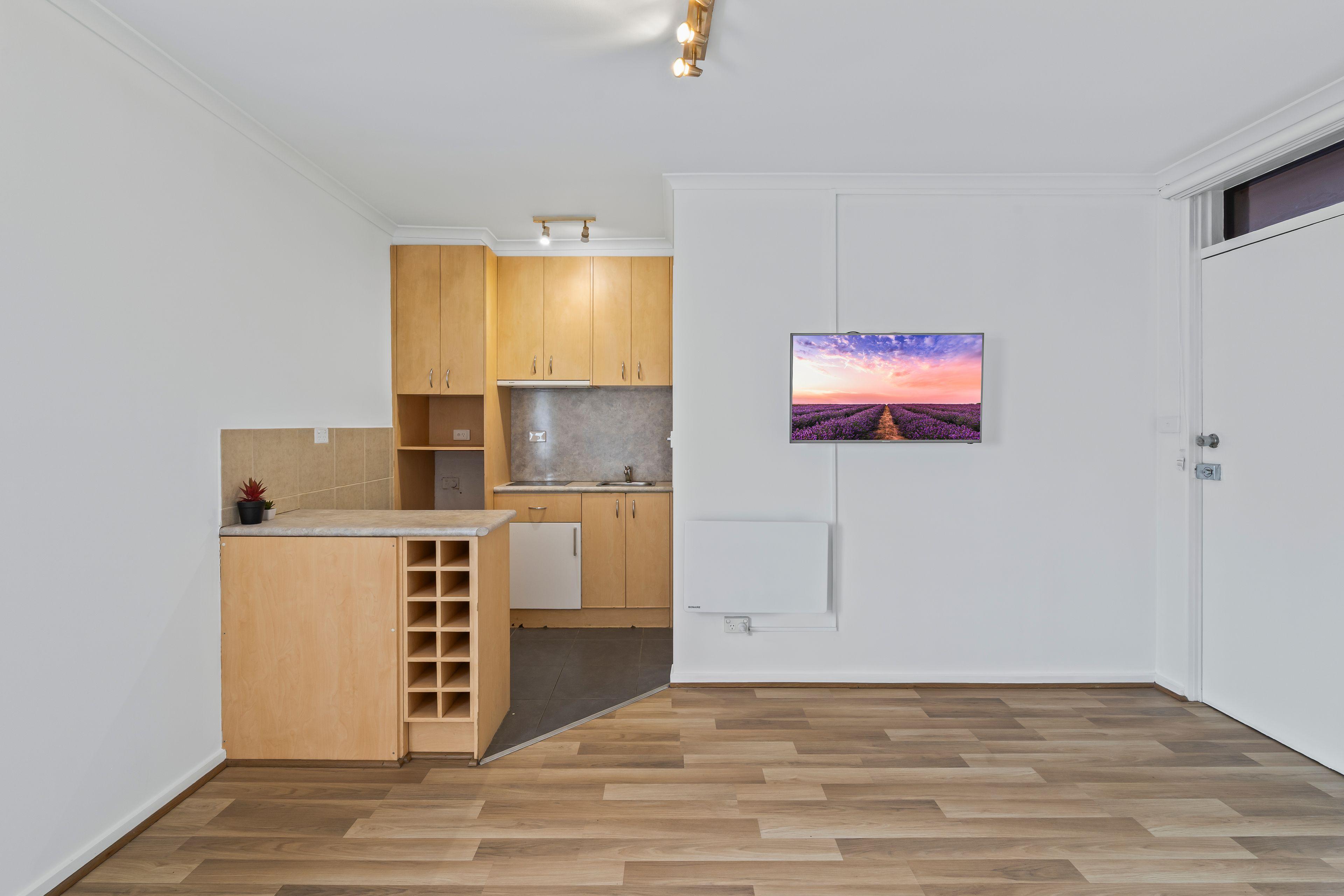 Well positioned in St Kilda