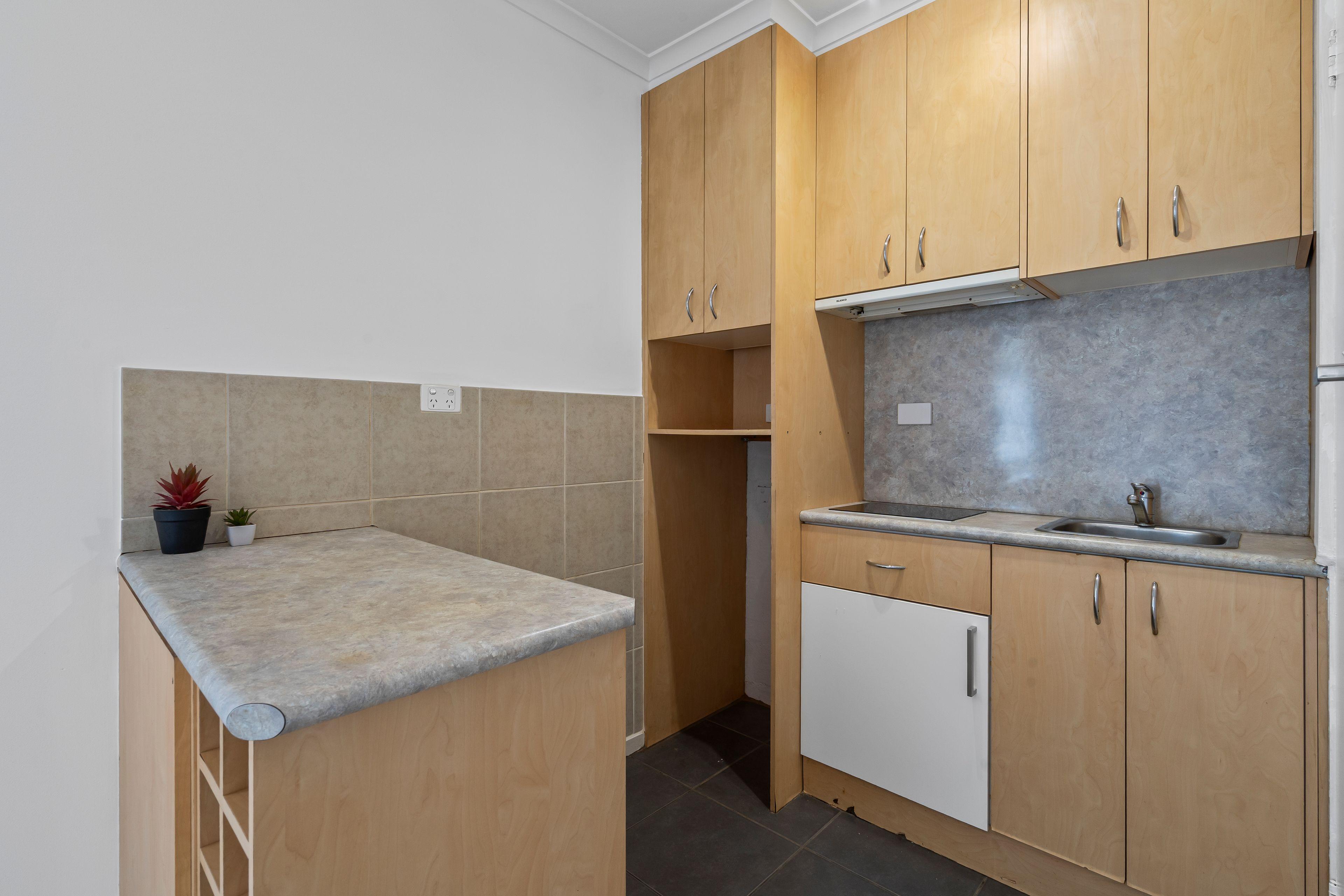 Well positioned in St Kilda