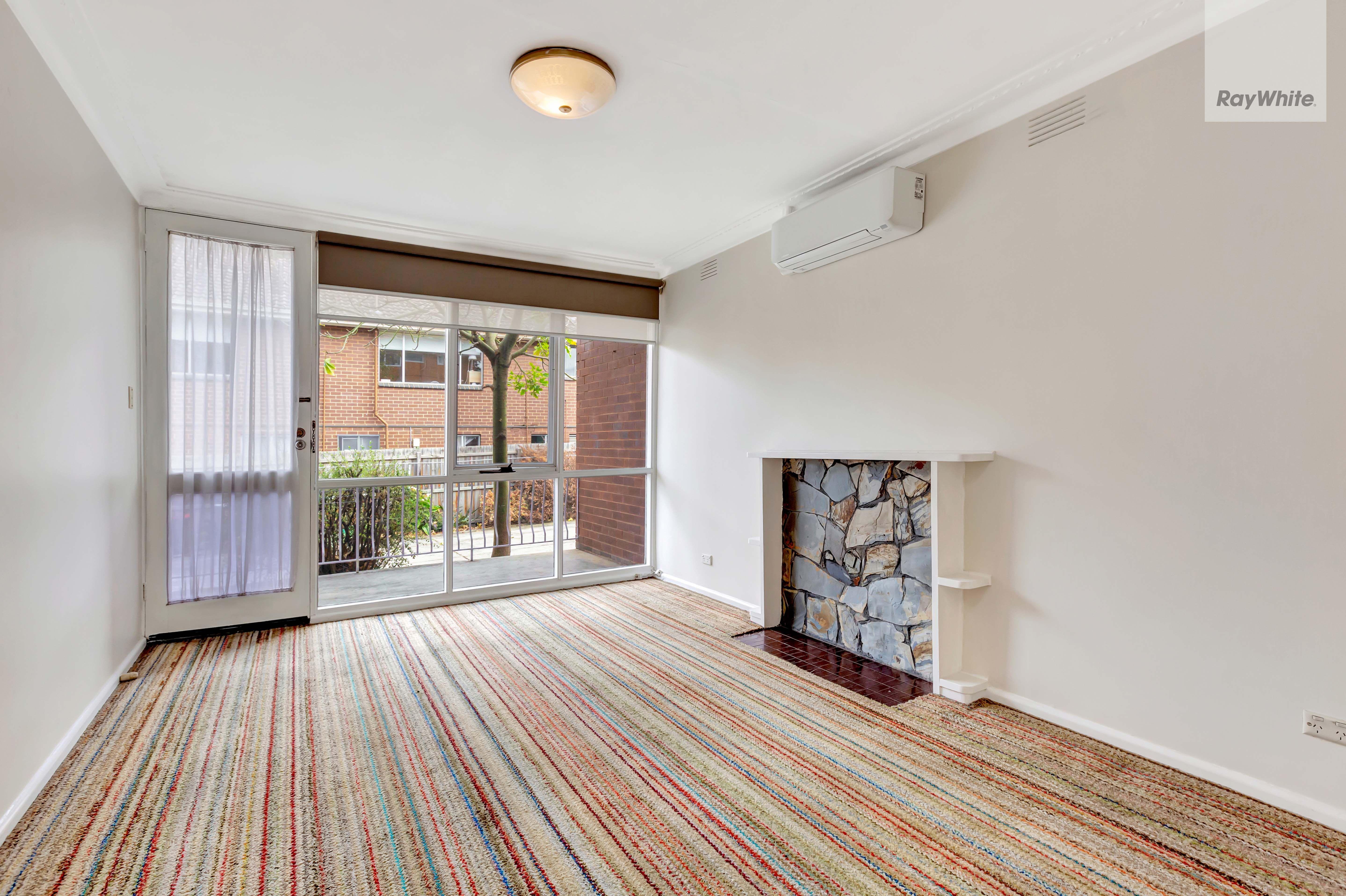 An Unit Apartment in Prime Brunswick West Location