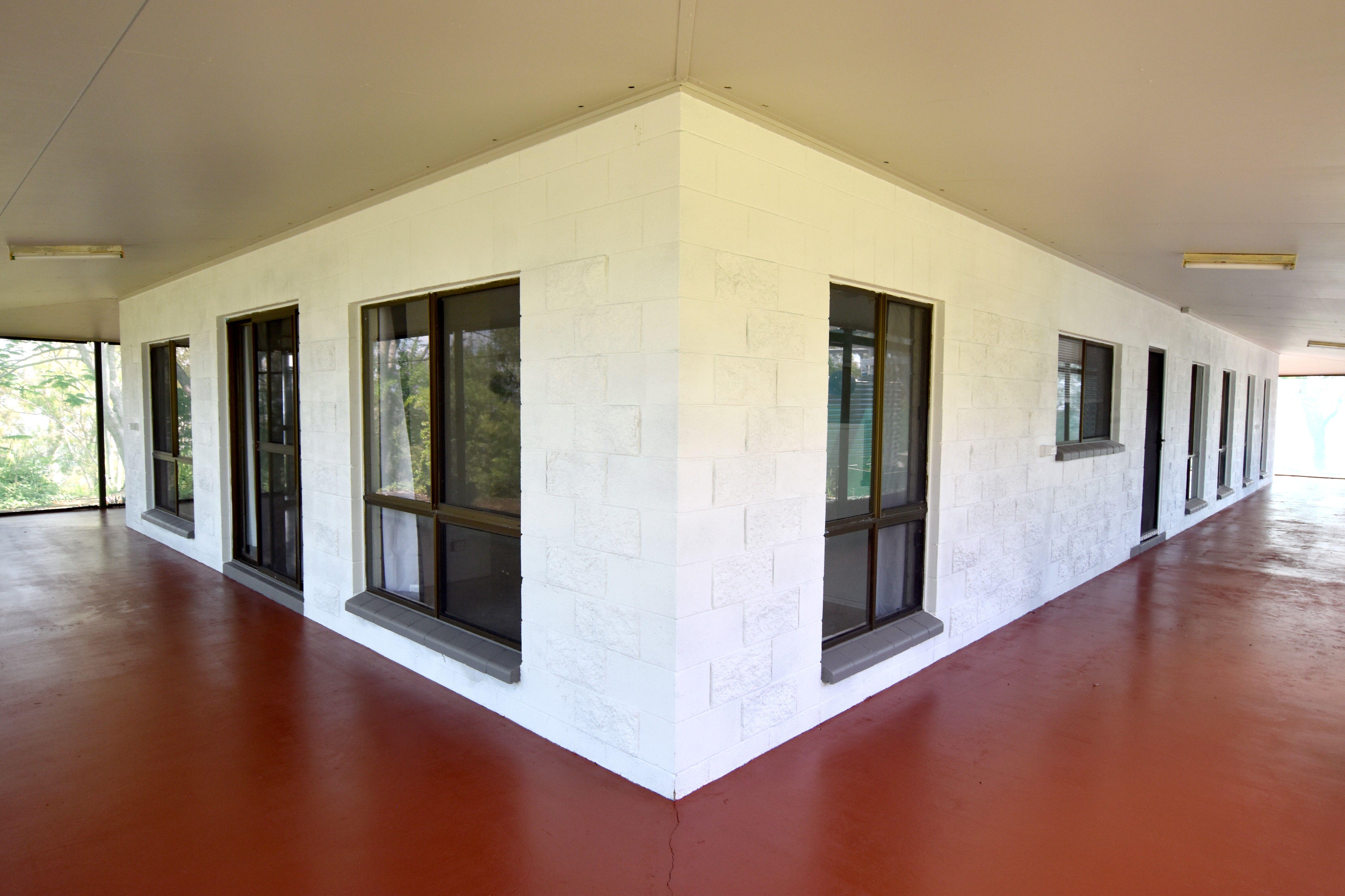 A UNIQUE RURAL PROPERTY, ONE OF A KIND WITH A BEAUTIFUL VIEW!