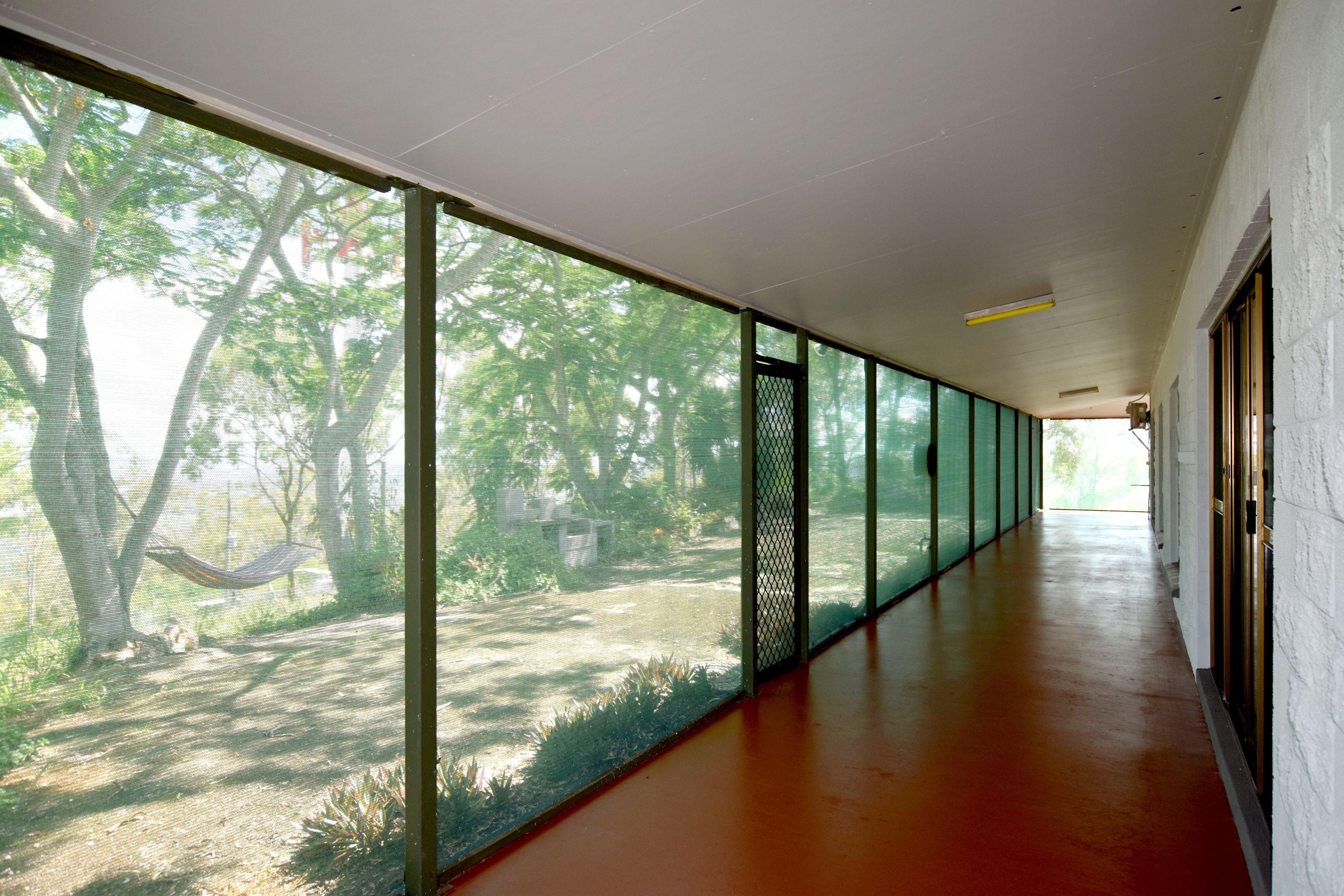 A UNIQUE RURAL PROPERTY, ONE OF A KIND WITH A BEAUTIFUL VIEW!