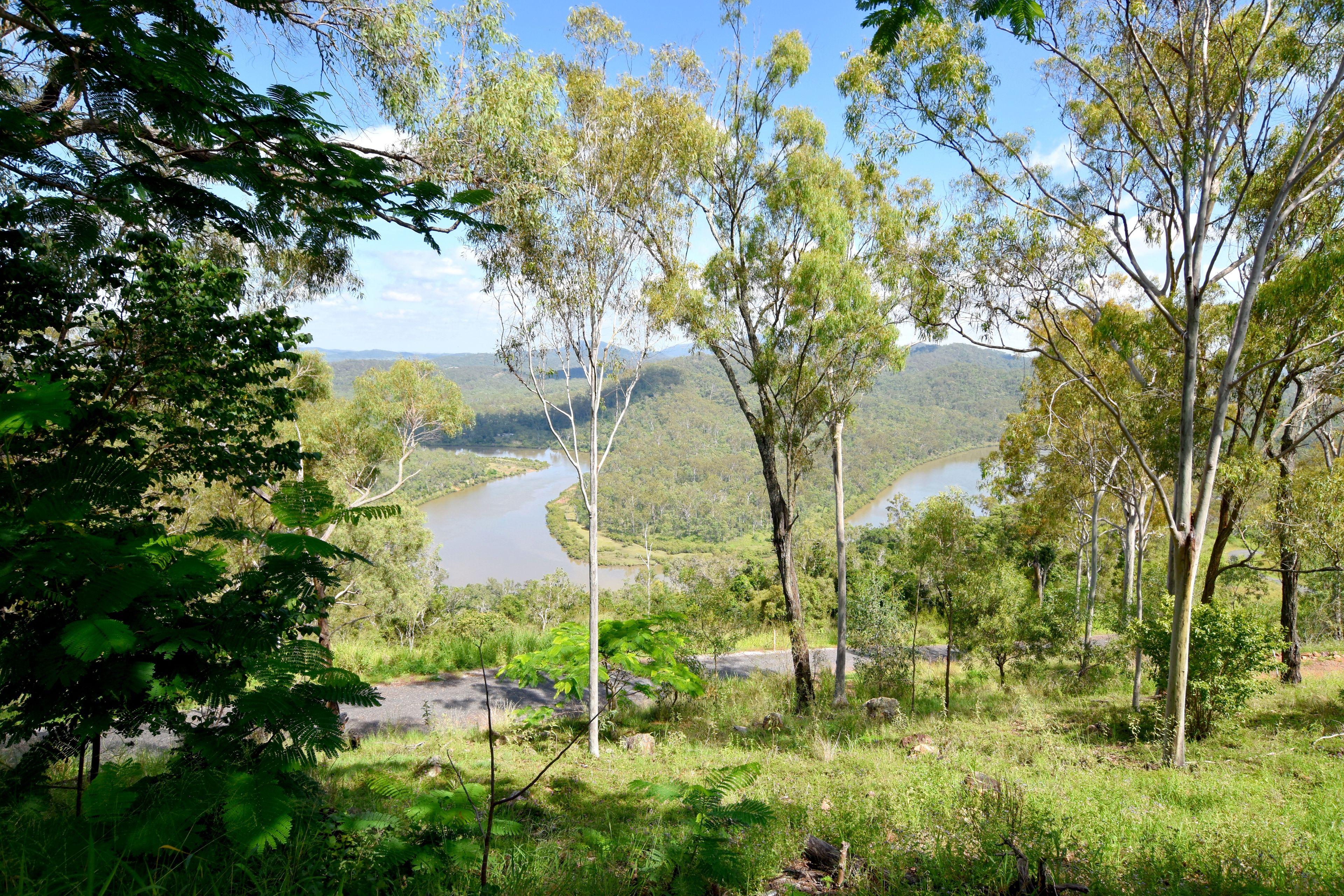 A UNIQUE RURAL PROPERTY, ONE OF A KIND WITH A BEAUTIFUL VIEW!