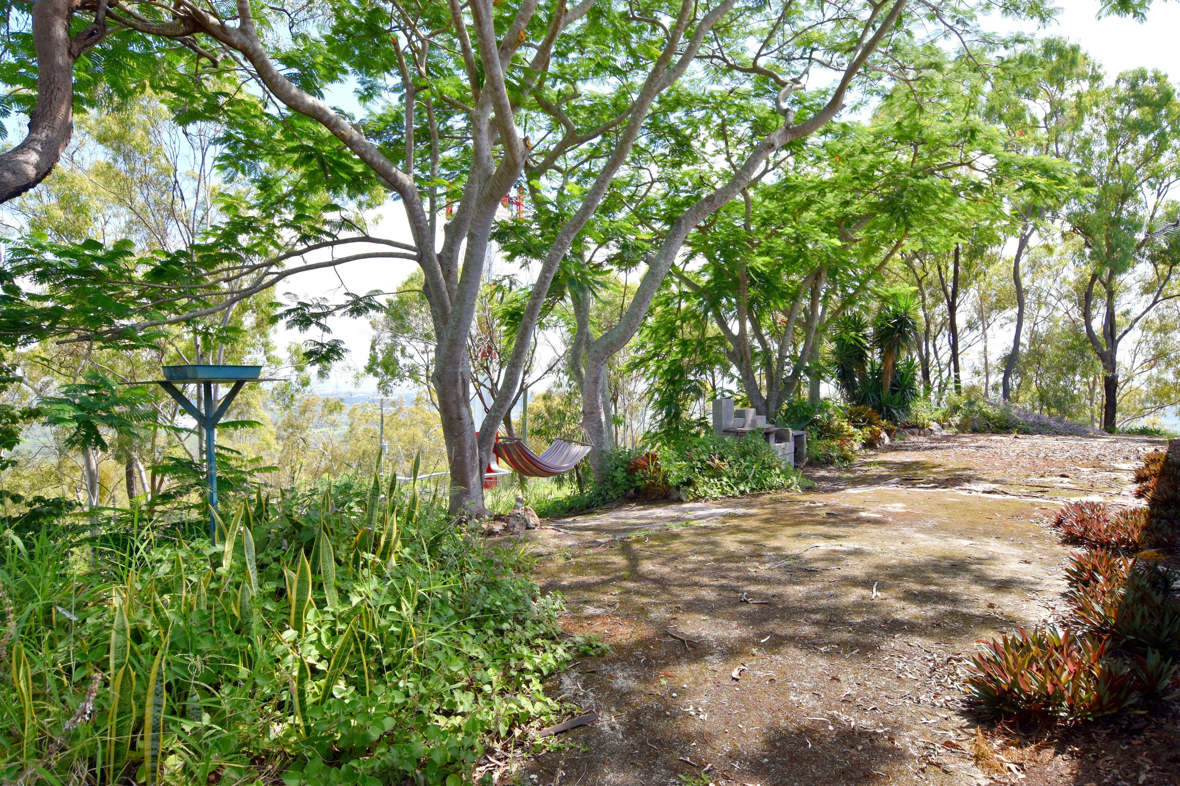 A UNIQUE RURAL PROPERTY, ONE OF A KIND WITH A BEAUTIFUL VIEW!