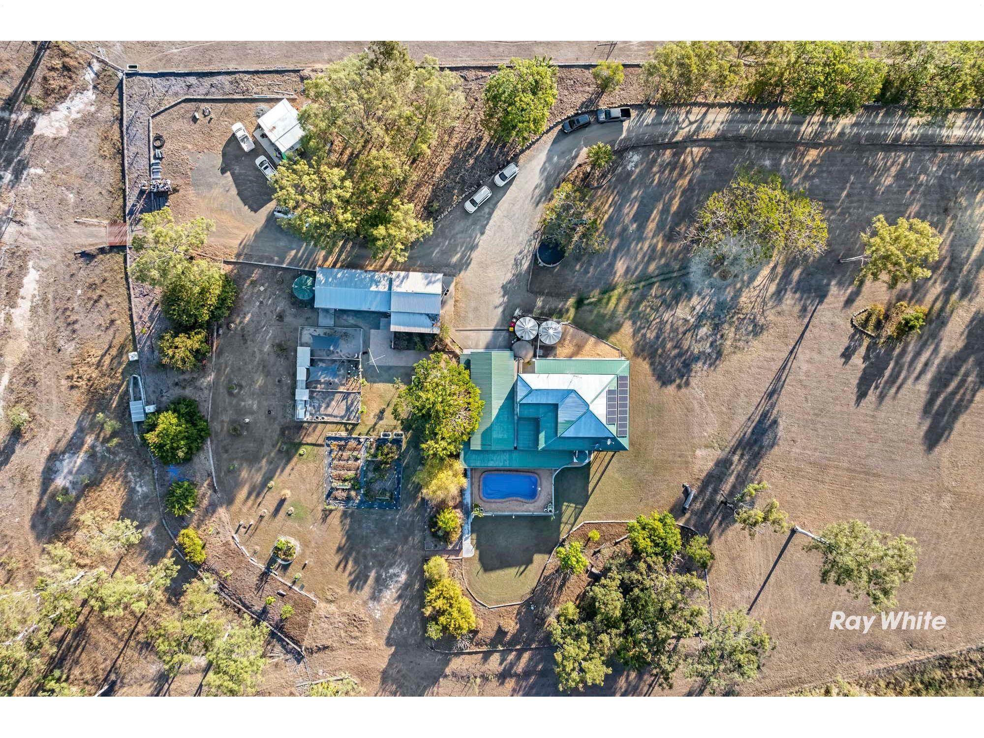 Your self sufficient family haven between the bush and the beach