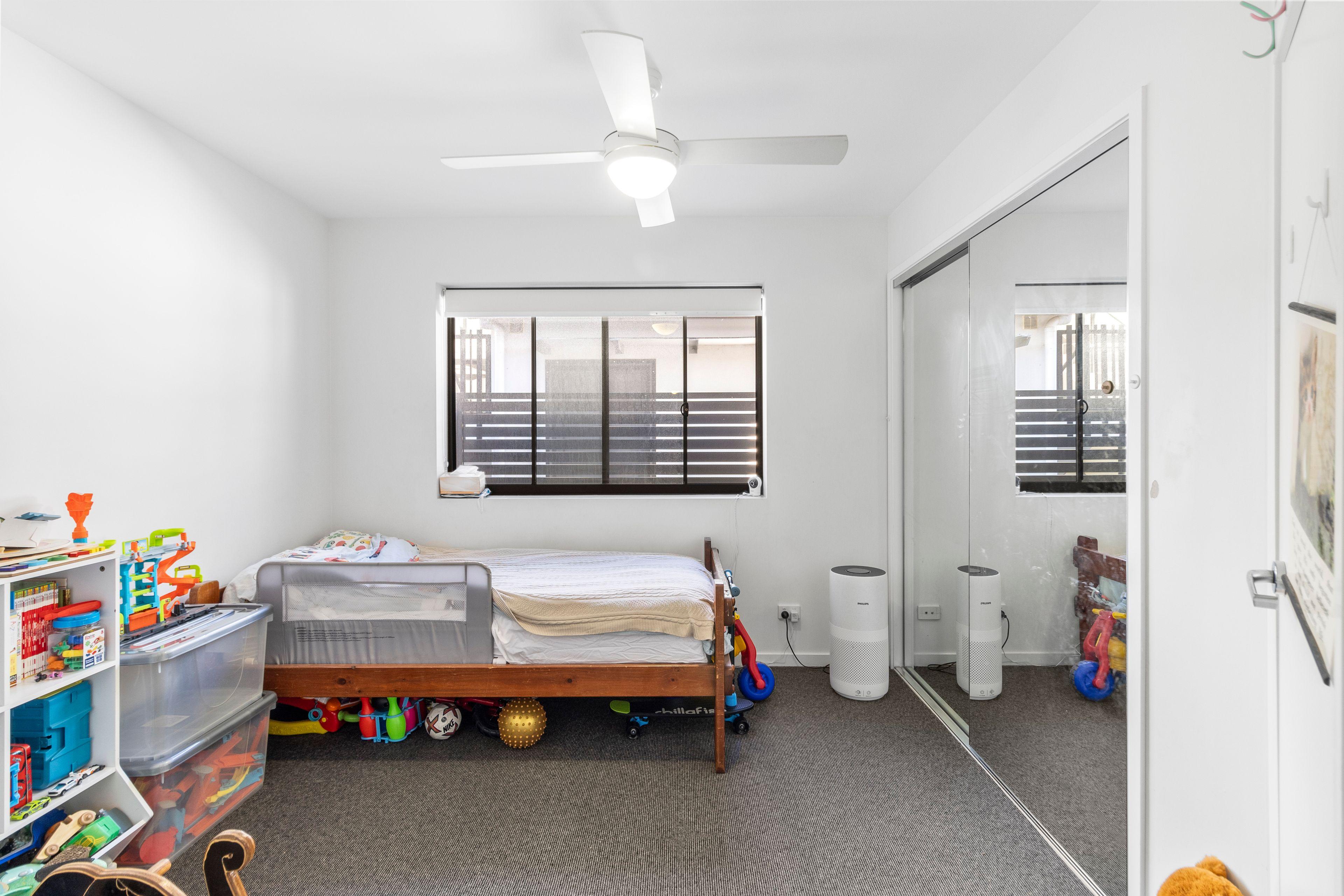 Modern living amongst Alderley hills