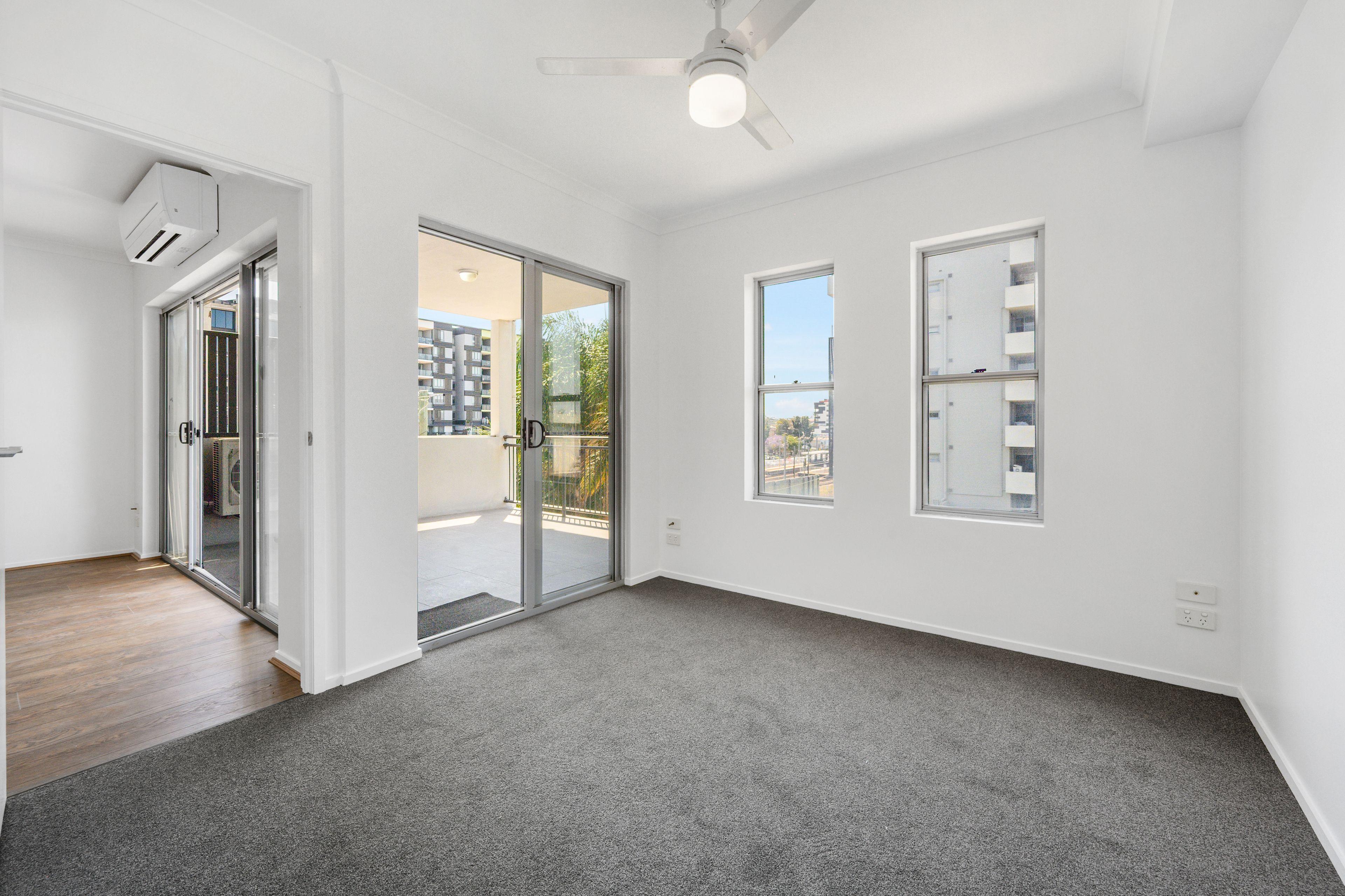 Freshly Updated Apartment with a Village Lifestyle