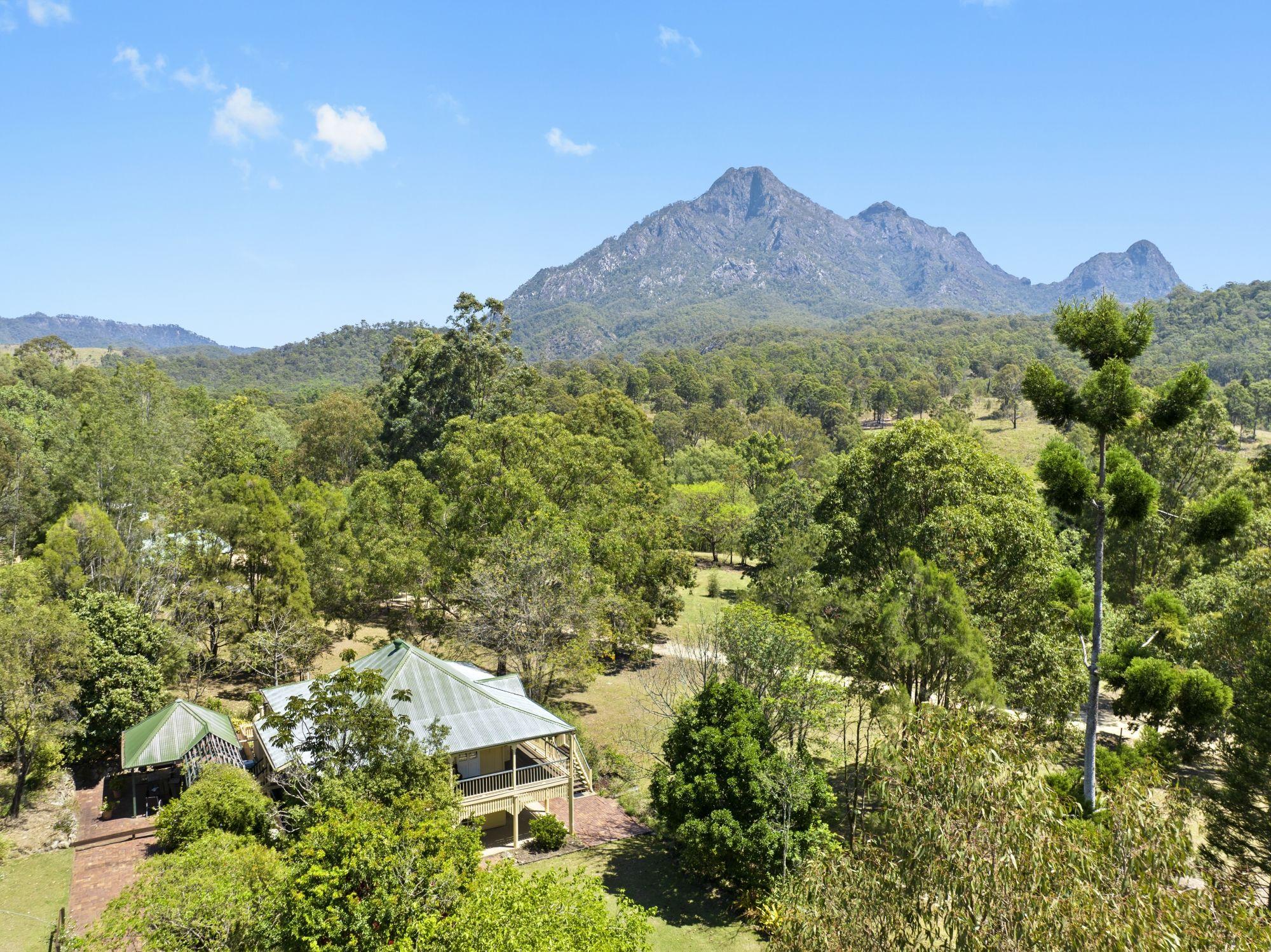 Mount Barney Lodge - Scenic Rim Eco-Tourism Gem - Now Offered for Sale by Auction