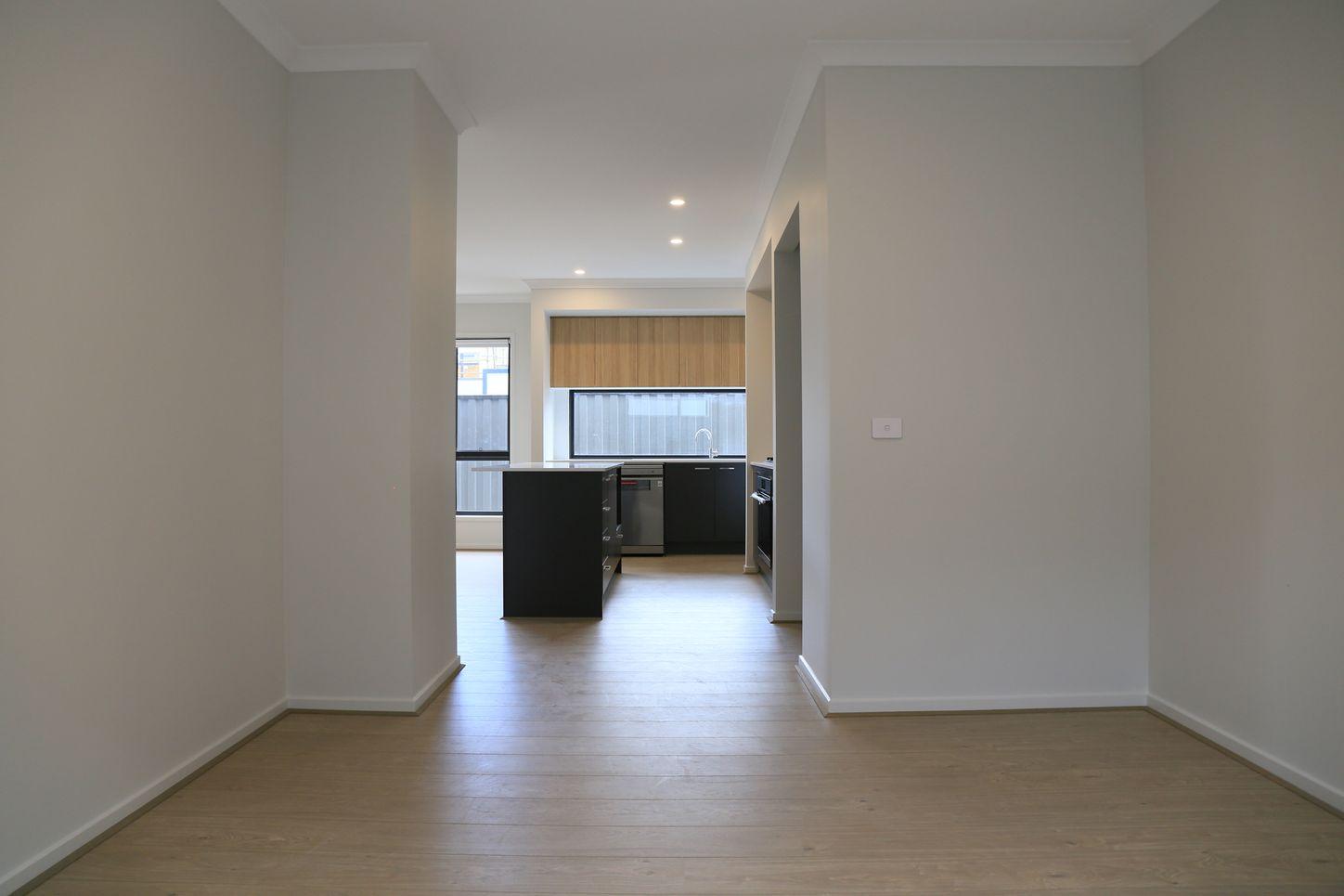 88 Lumin Street, KALKALLO, VIC 3064 - House for Rent - harcourts.net