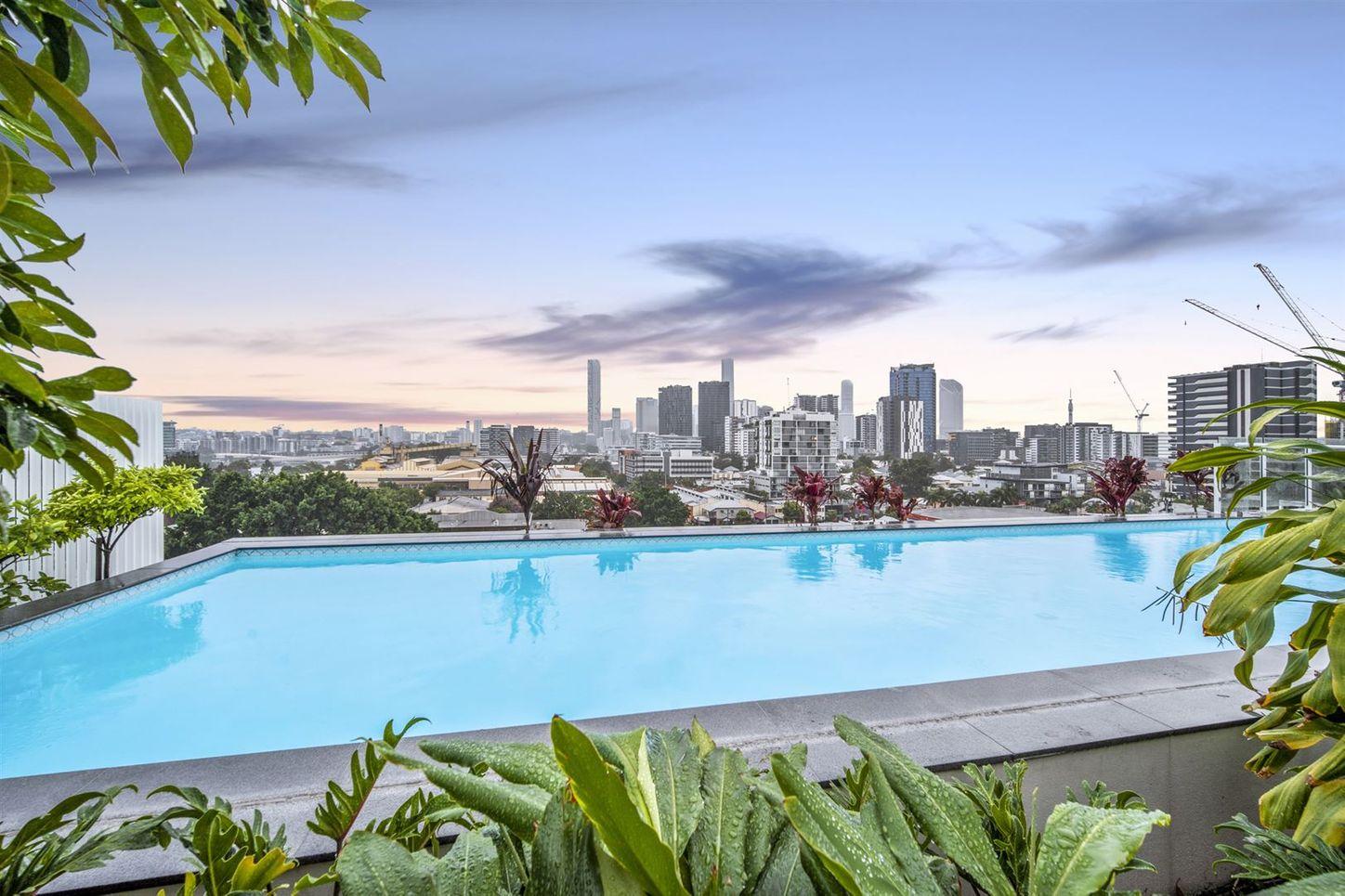 Prop-GPT: Property: QLD West End, QLD 4101 513/8 Donkin Street, WEST END, QLD 4101 - Apartment for Rent - harcourts.net