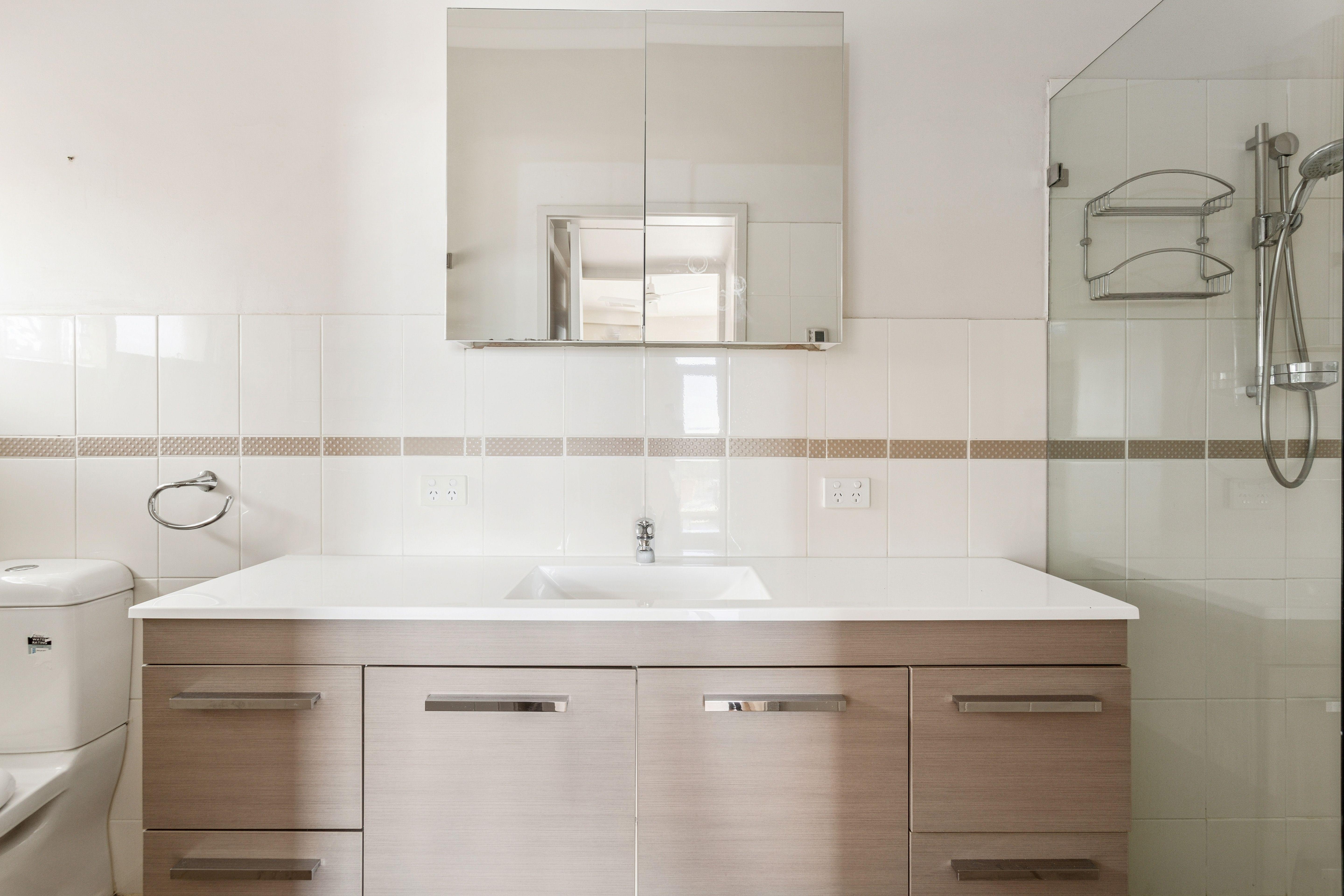 City-to-sea views with space for the whole family