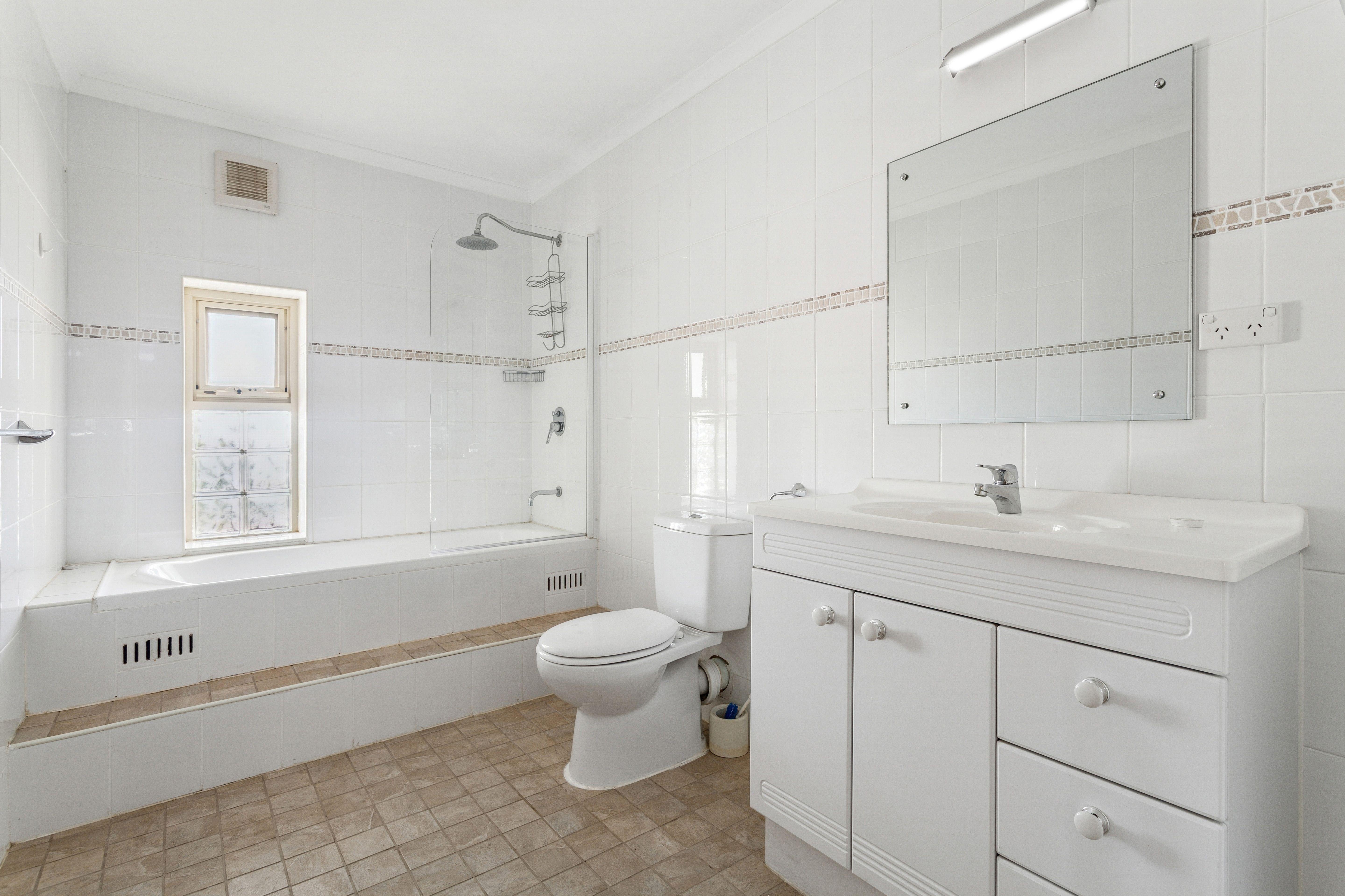 City-to-sea views with space for the whole family