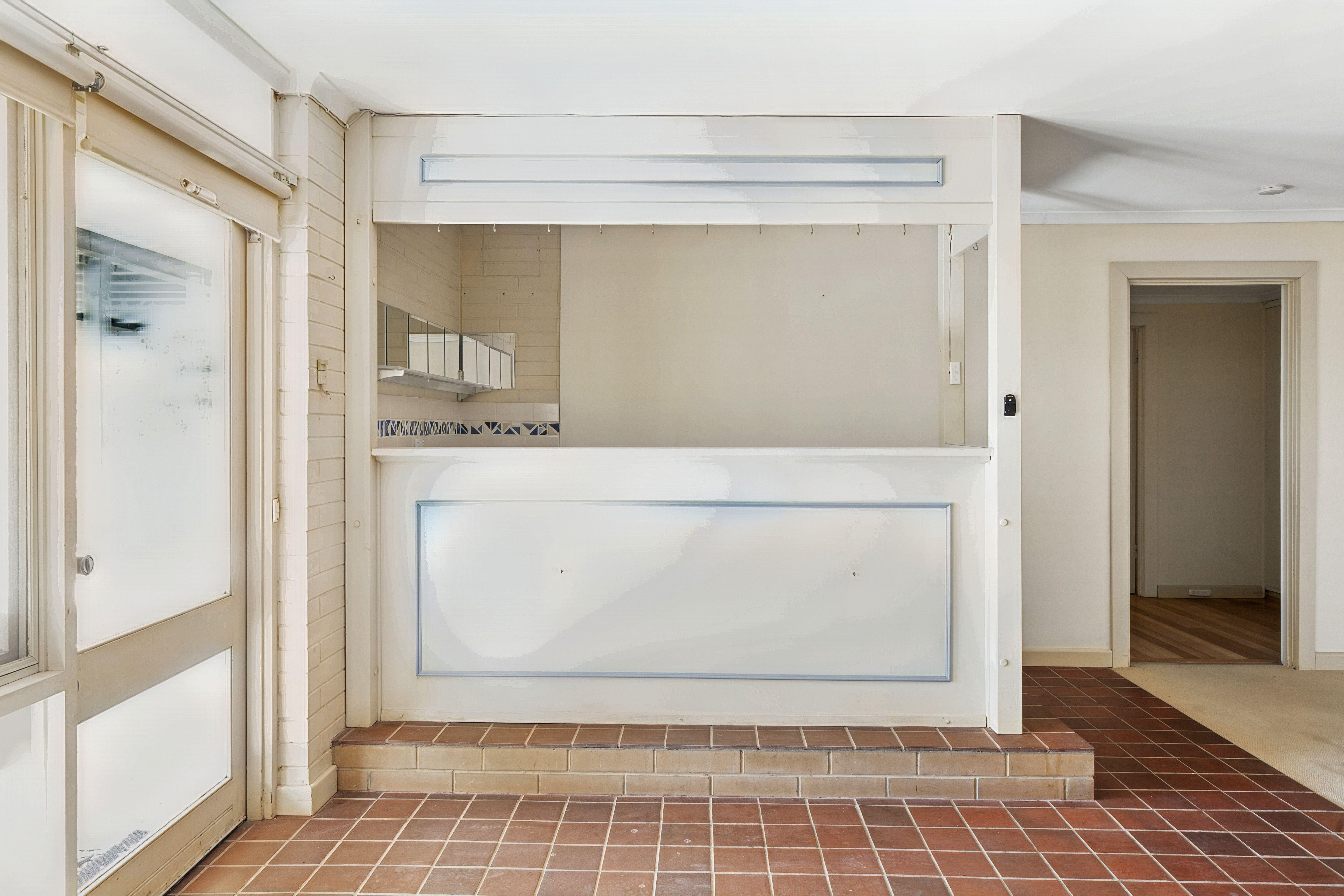 City-to-sea views with space for the whole family