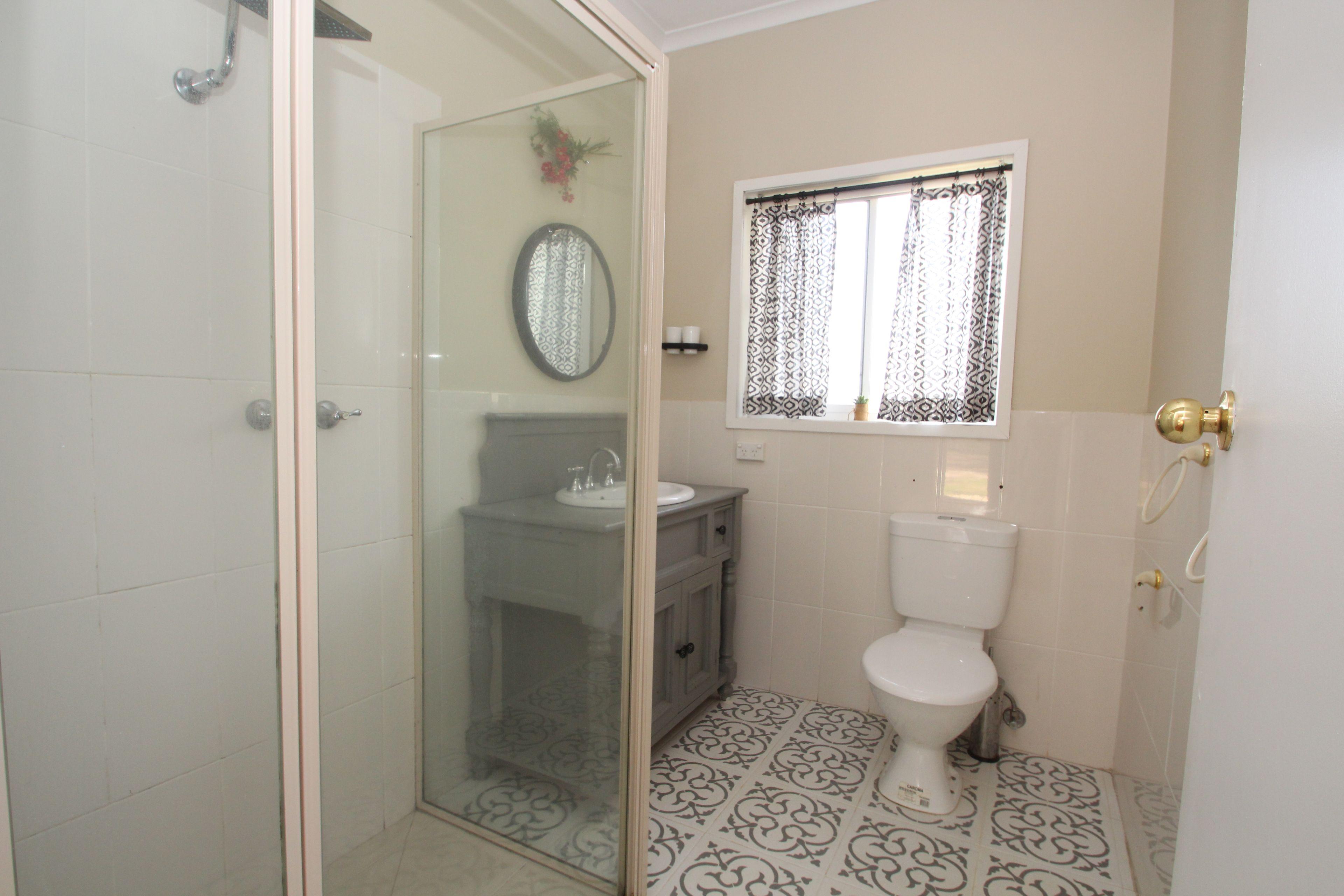 Charming 3 Bedroom on 2.5 Acres