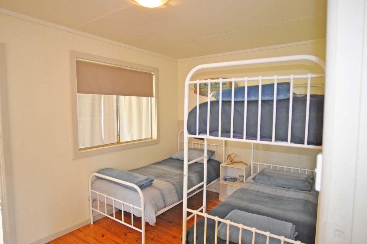 Renovated & convenient with a bungalow