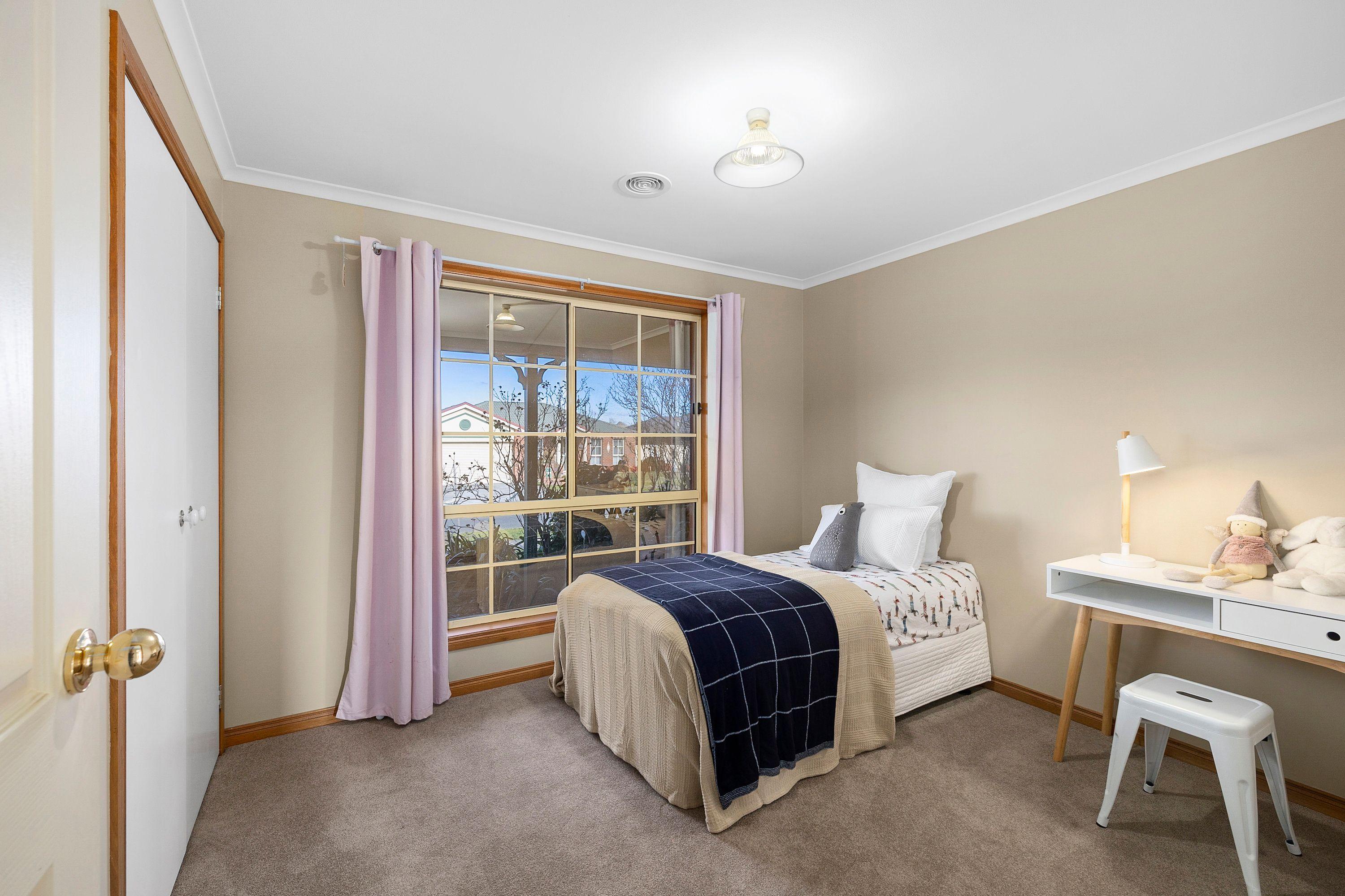 Spacious Family Home in a Convenient Location