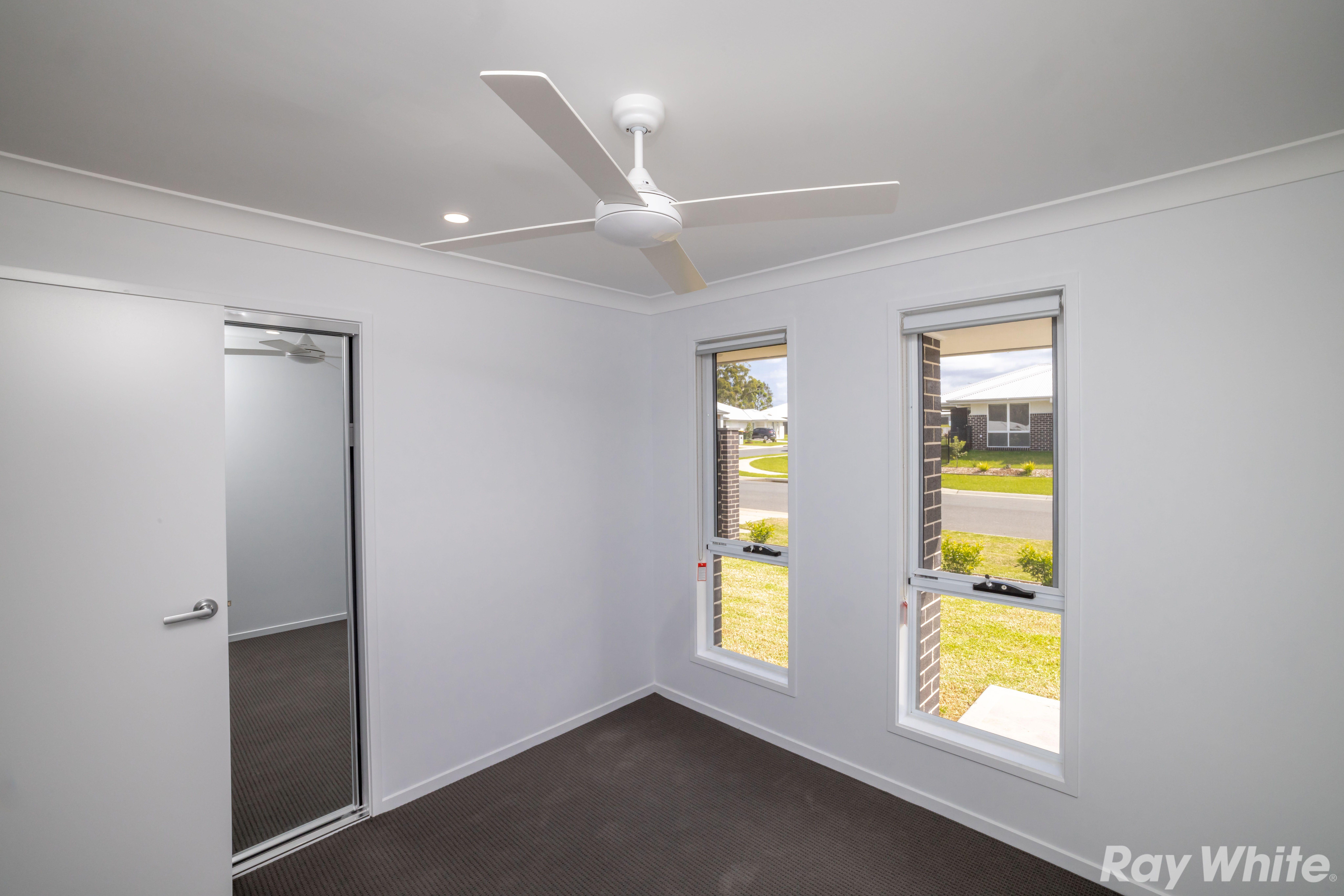 Stylish 3-Bedroom Duplex in Sought-After Location!