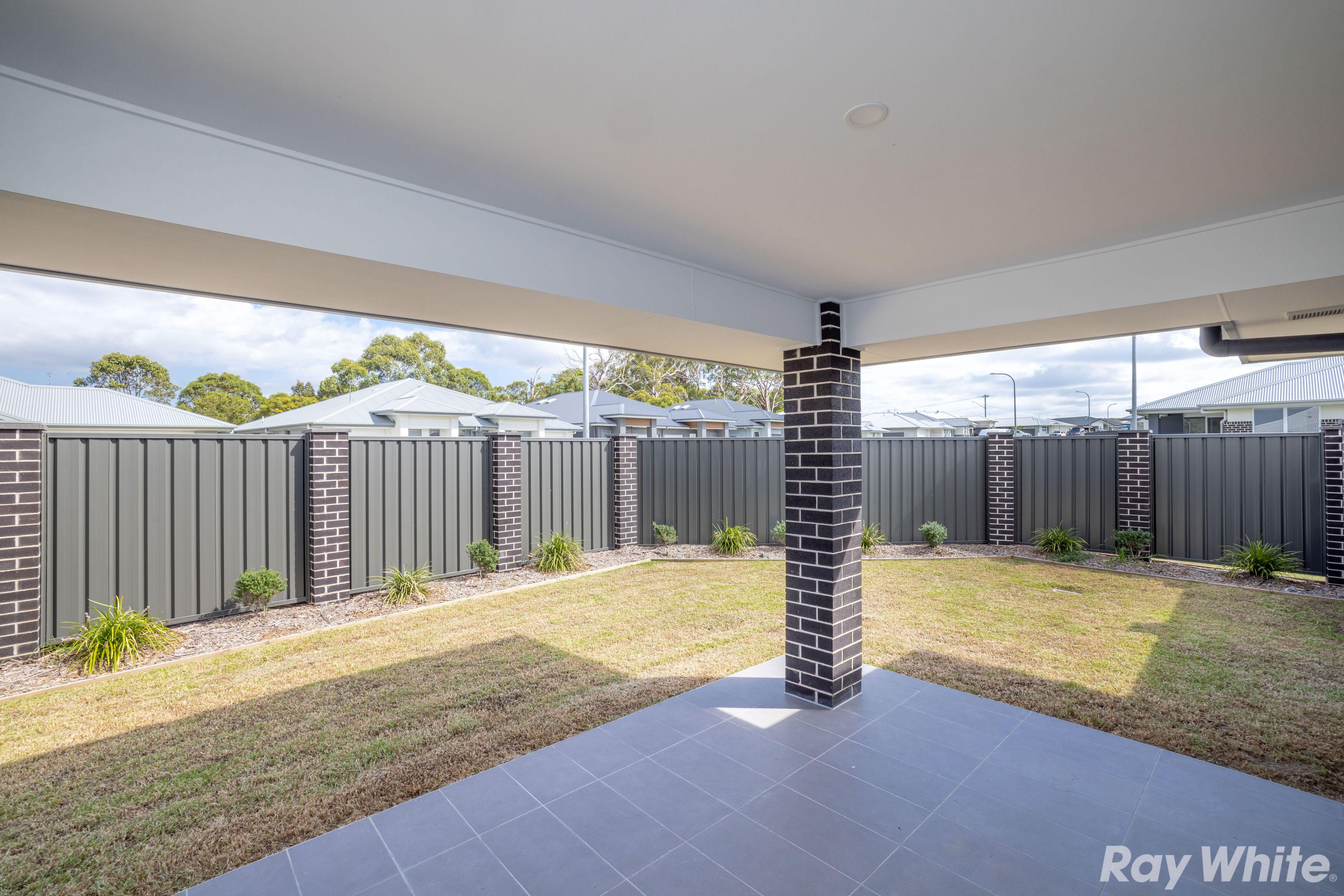 Stylish 3-Bedroom Duplex in Sought-After Location!