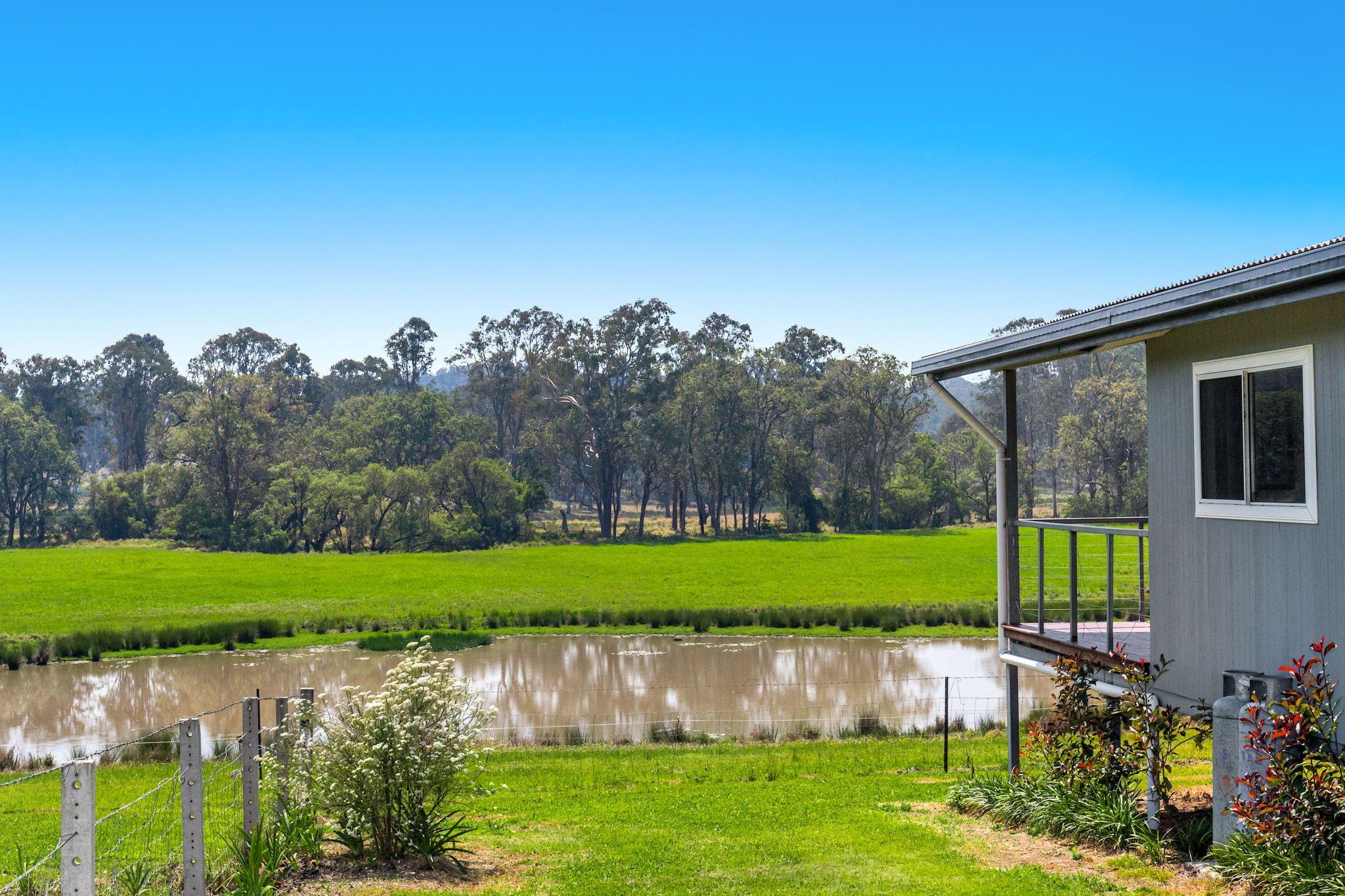 Modern Country Living on 55 Hectares - Space, Style & Serenity