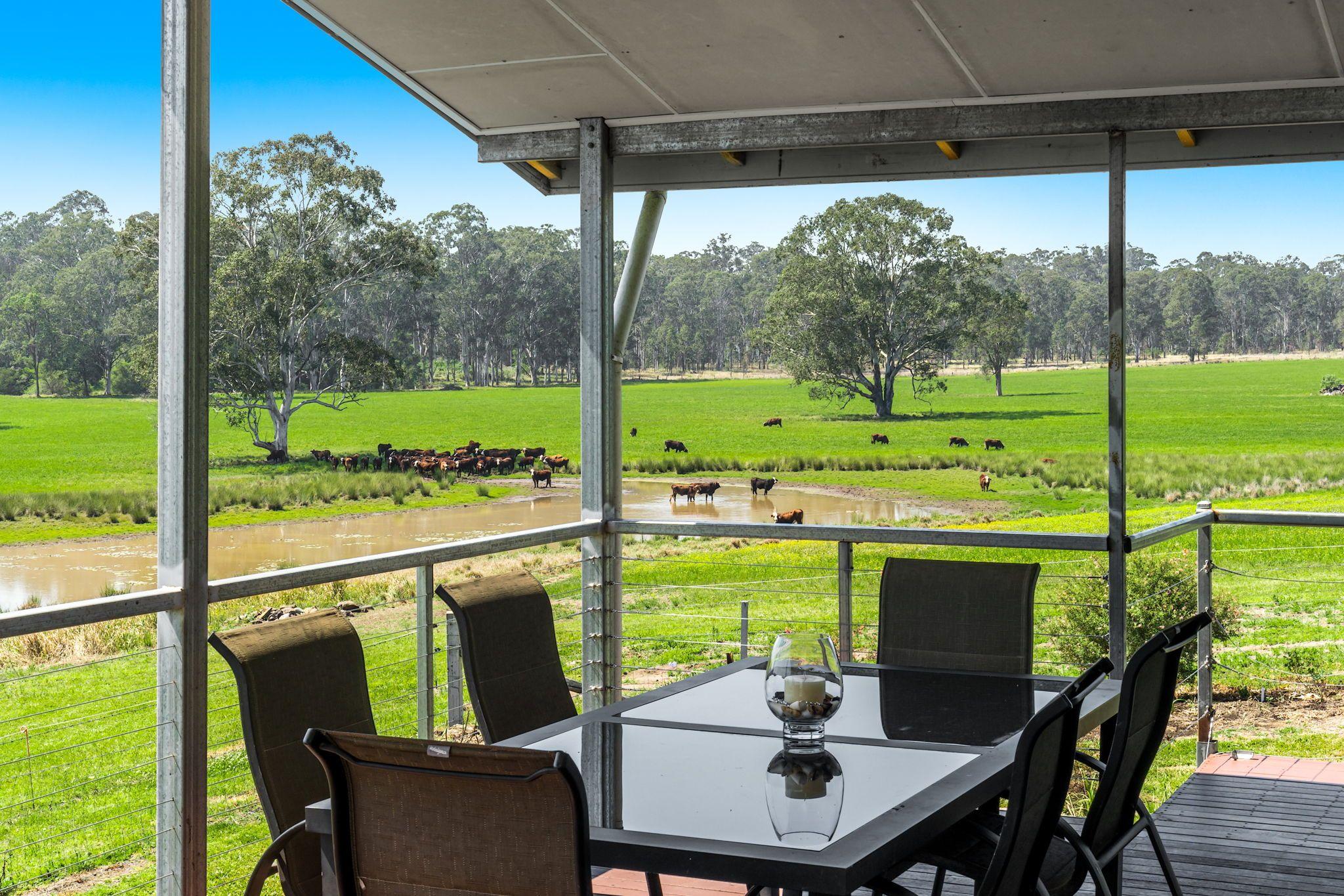 Modern Country Living on 55 Hectares - Space, Style & Serenity