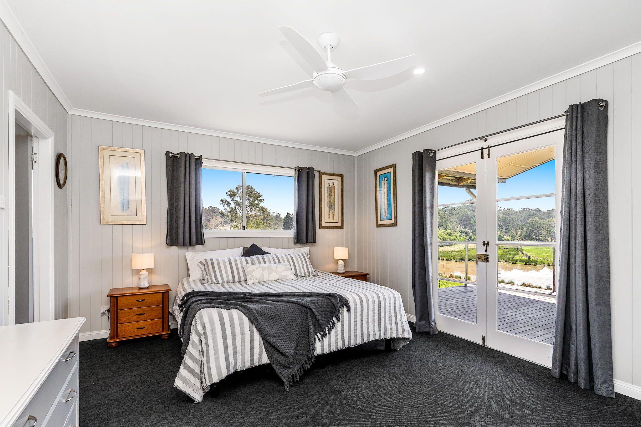 Modern Country Living on 55 Hectares - Space, Style & Serenity