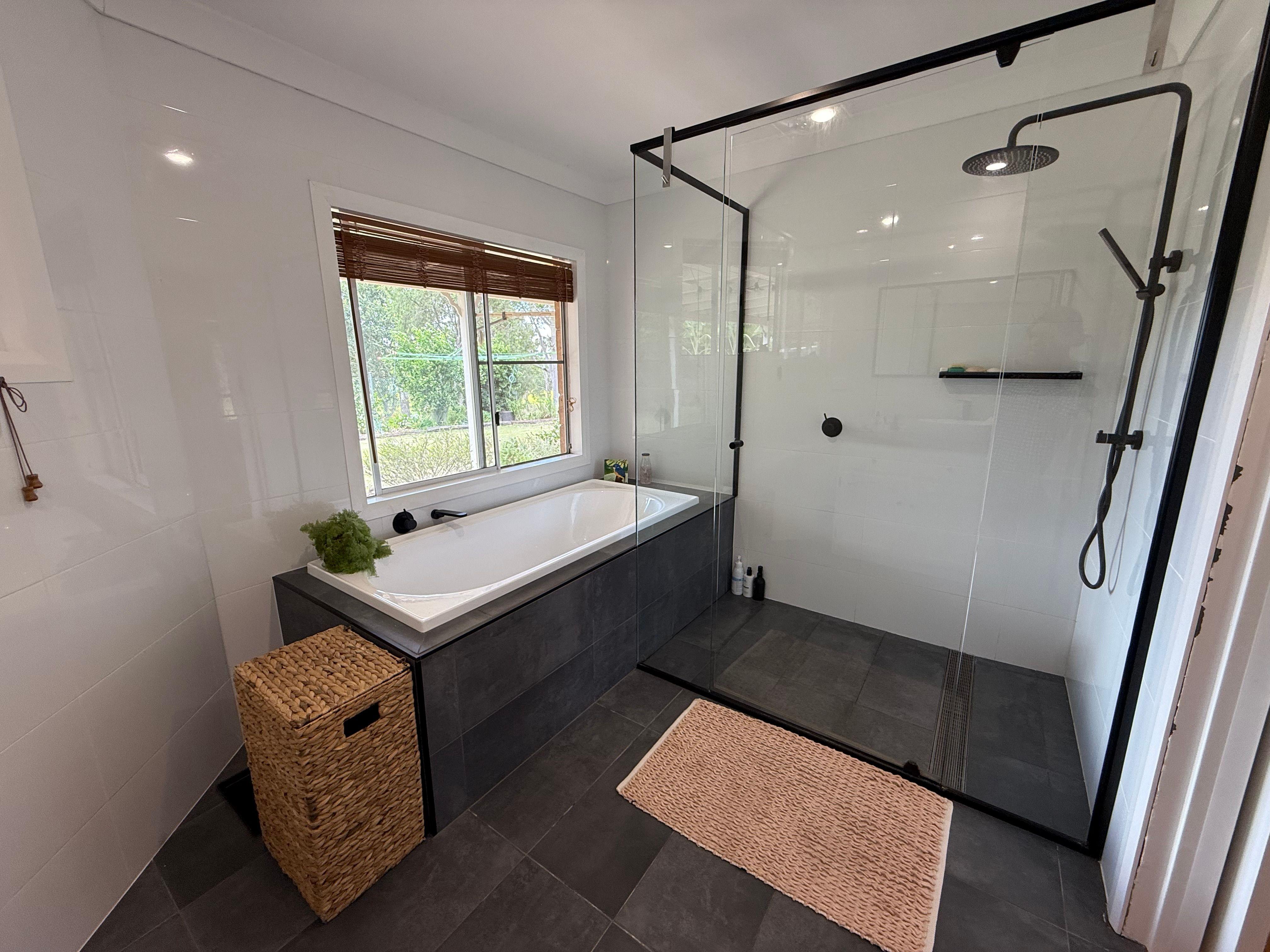 3 bedroom property with rural setting