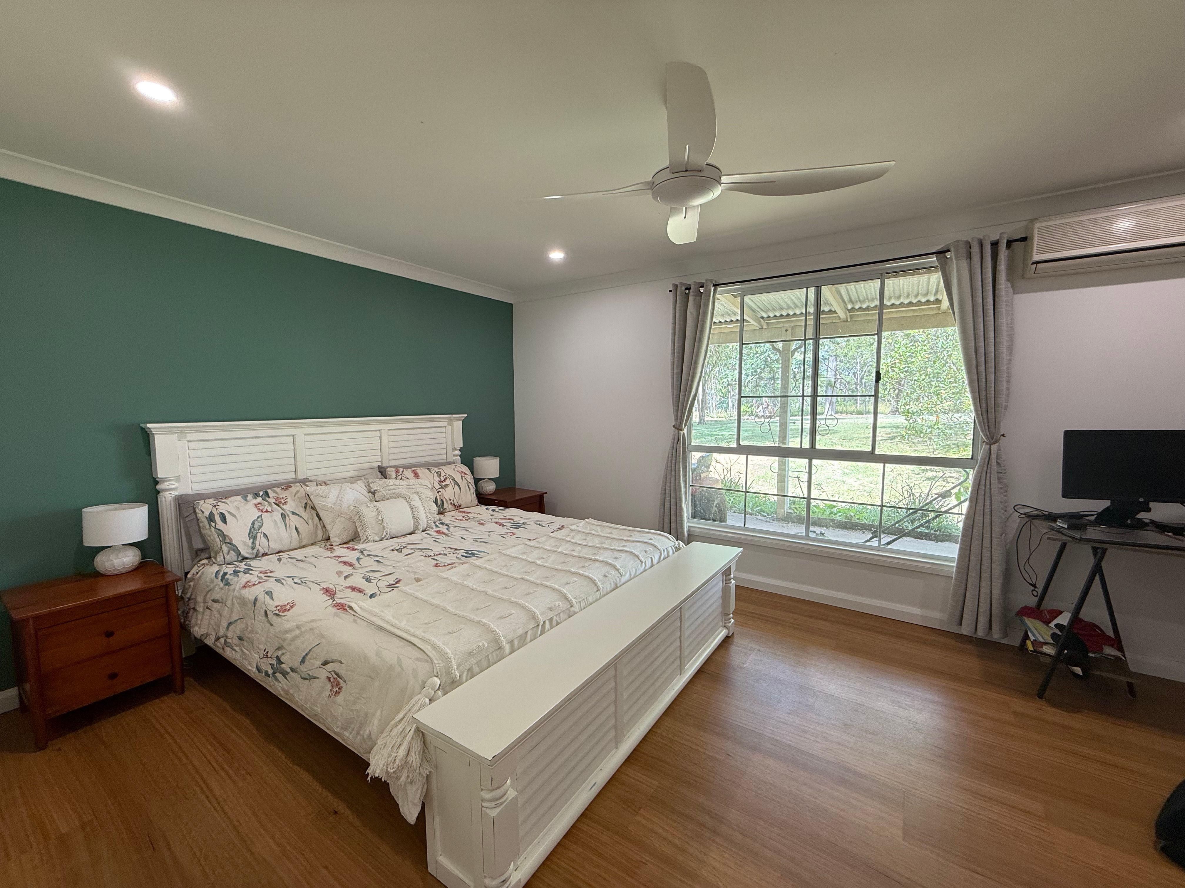 3 bedroom property with rural setting