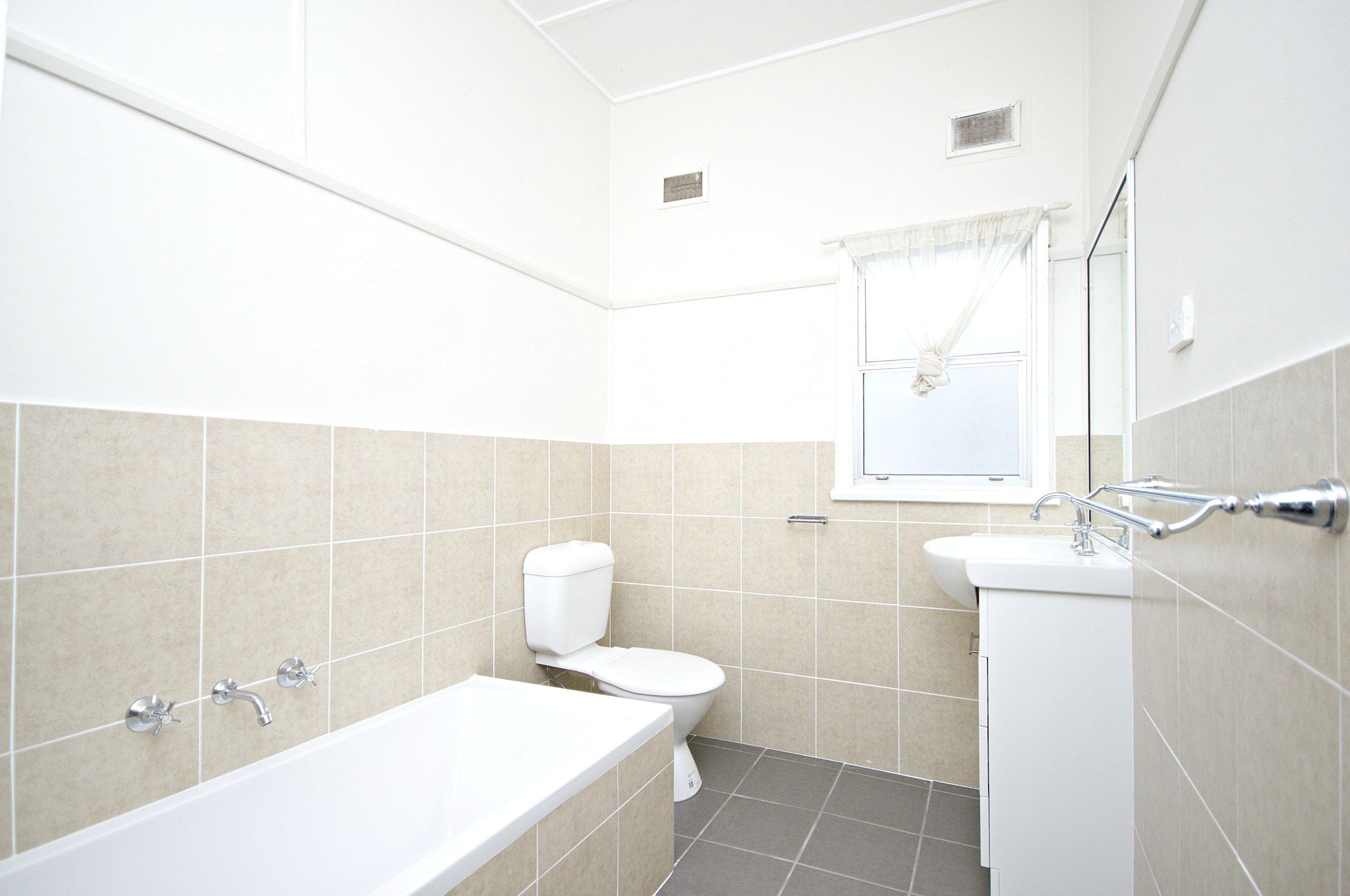 Three-bedroom home in Taree West, within walking distance to the CBD