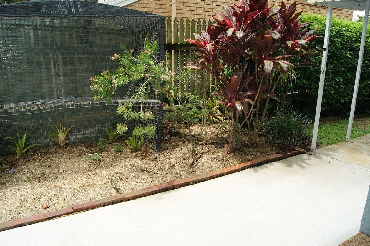 Modern Townhouse Across From Waterfront !