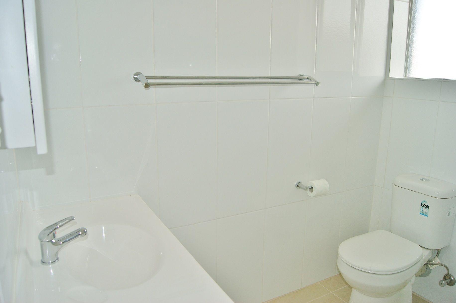 Modern Townhouse Across From Waterfront !