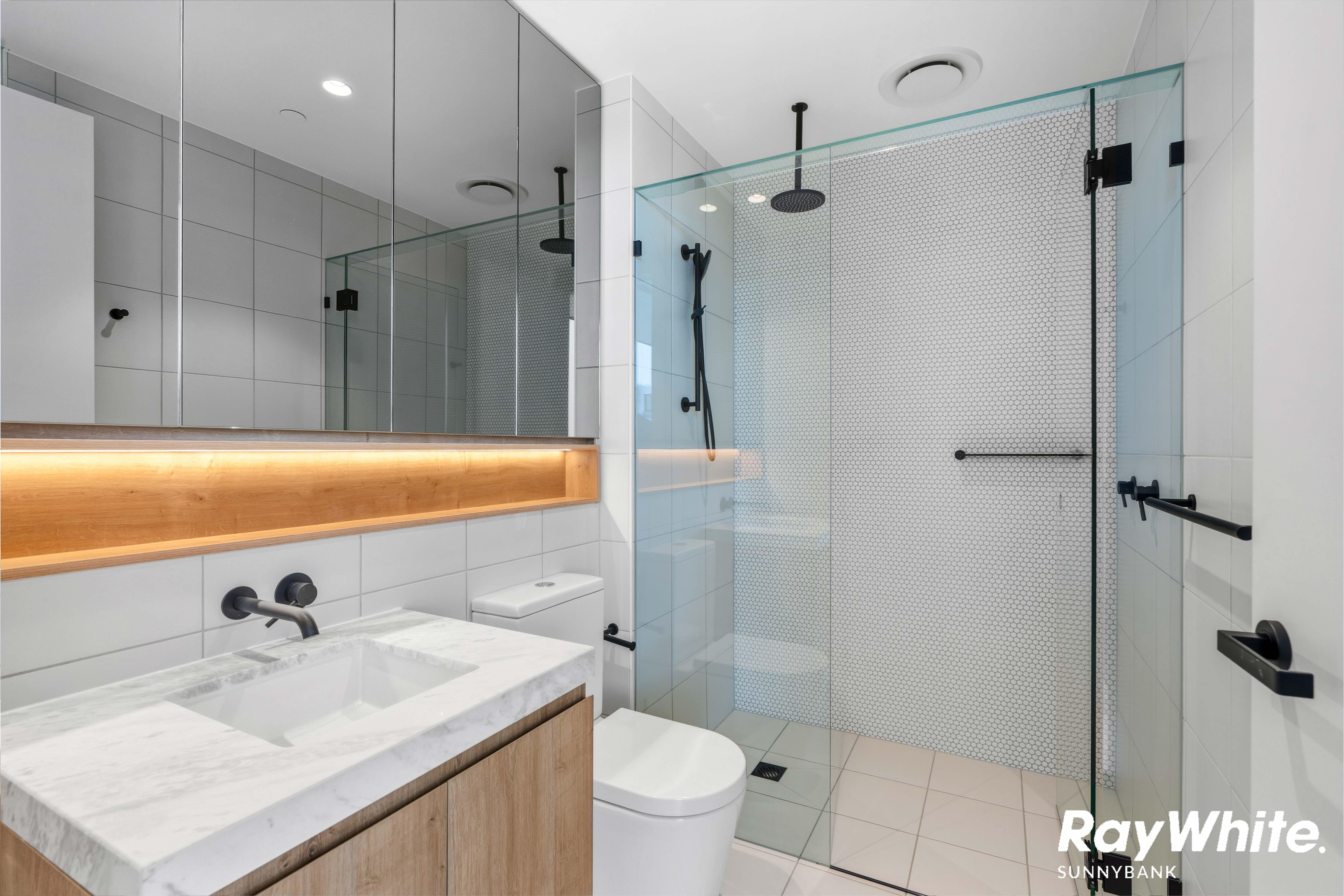 Luxurious Penthouse Living in Newstead