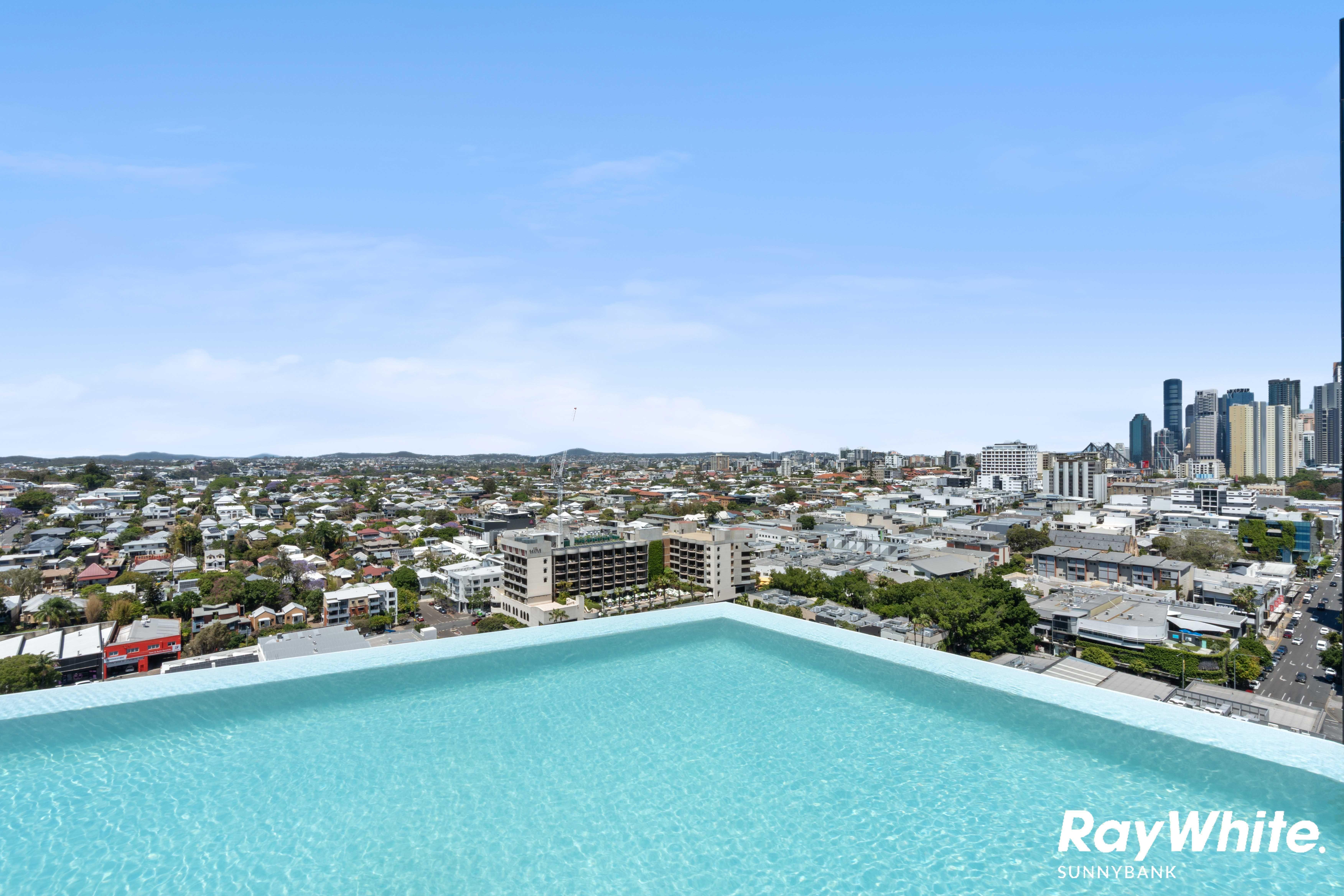 Luxurious Penthouse Living in Newstead